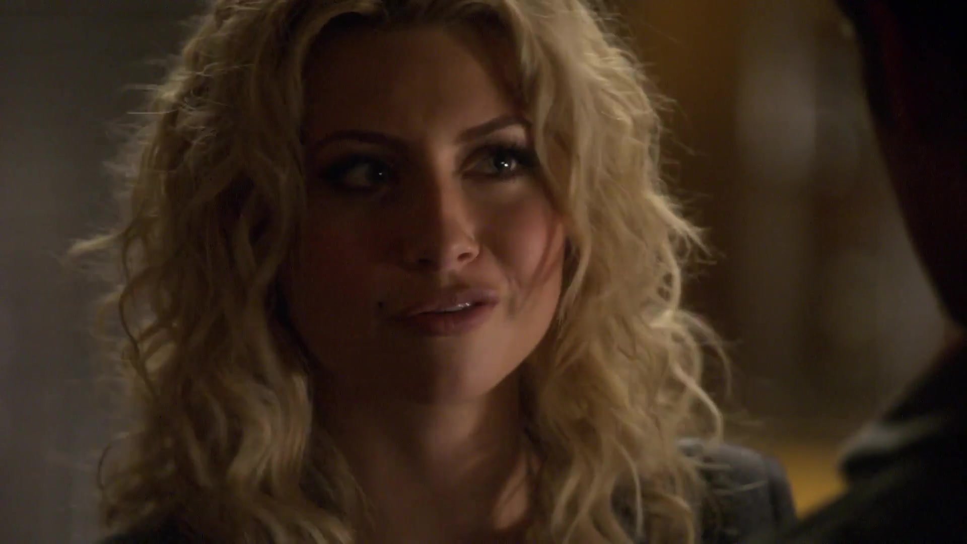 1x05_The_Prisoners_Song_210.jpg