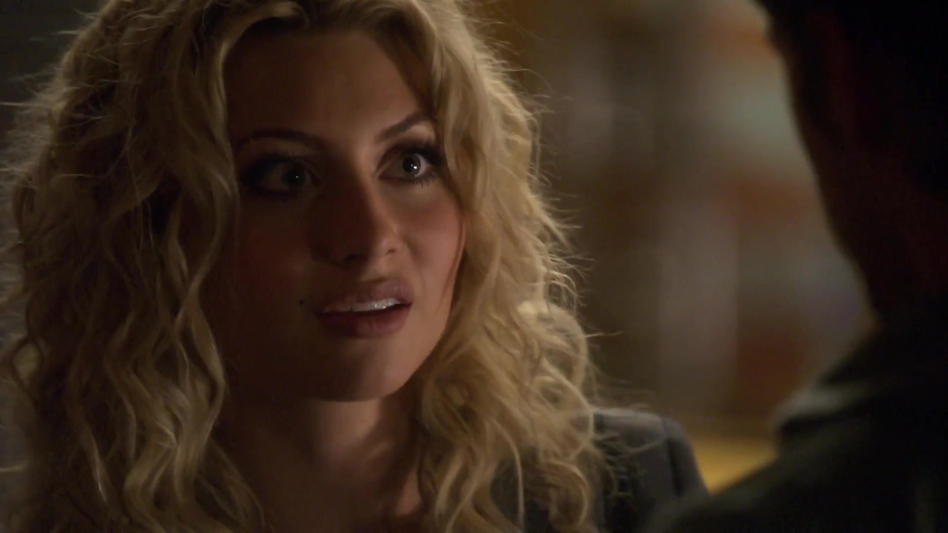 1x05_The_Prisoners_Song_213.jpg