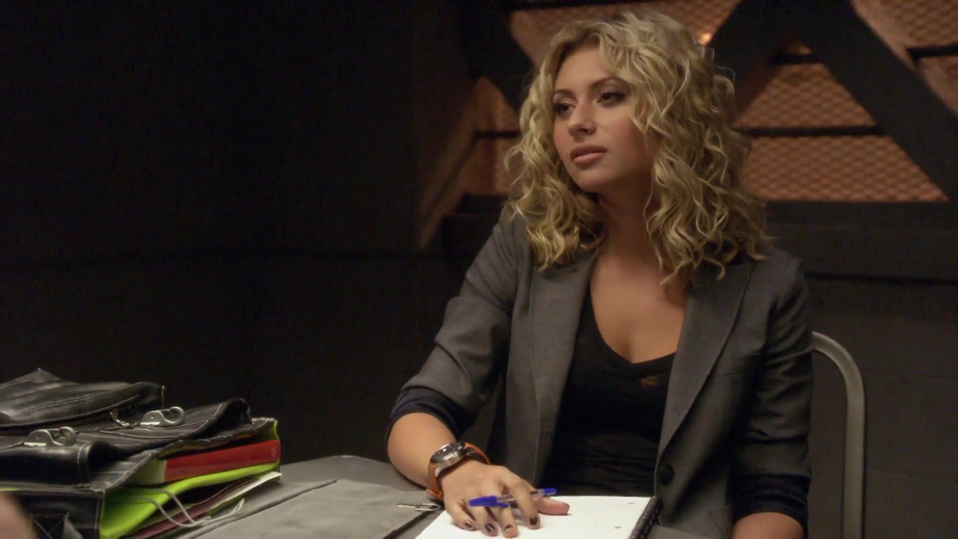 1x05_The_Prisoners_Song_239.jpg