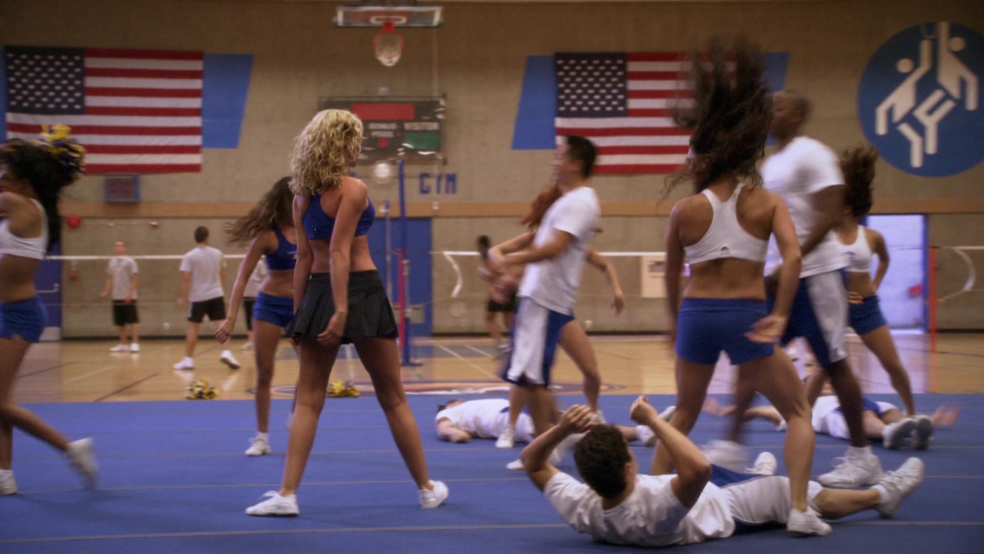 1x06_Ragged_Old_Flag_Football_007.jpg