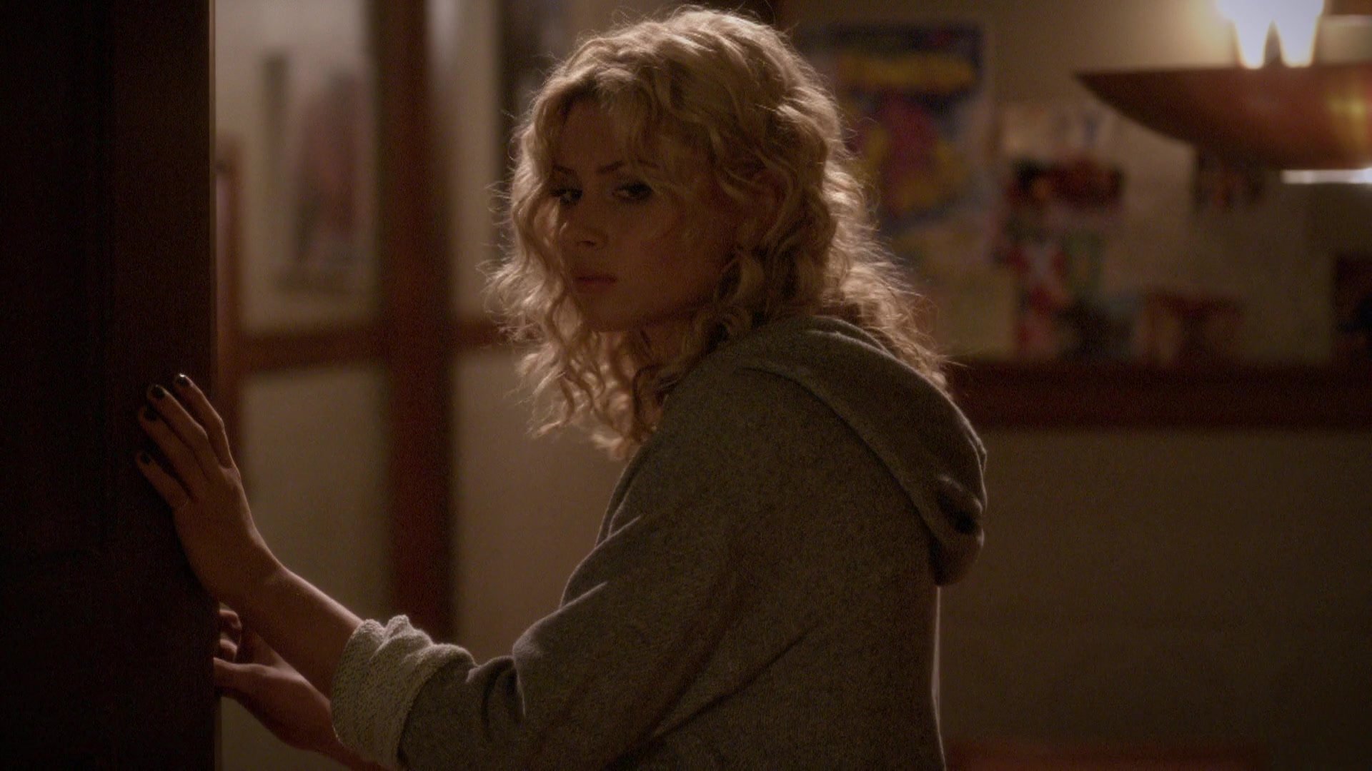 1x06_Ragged_Old_Flag_Football_247.jpg