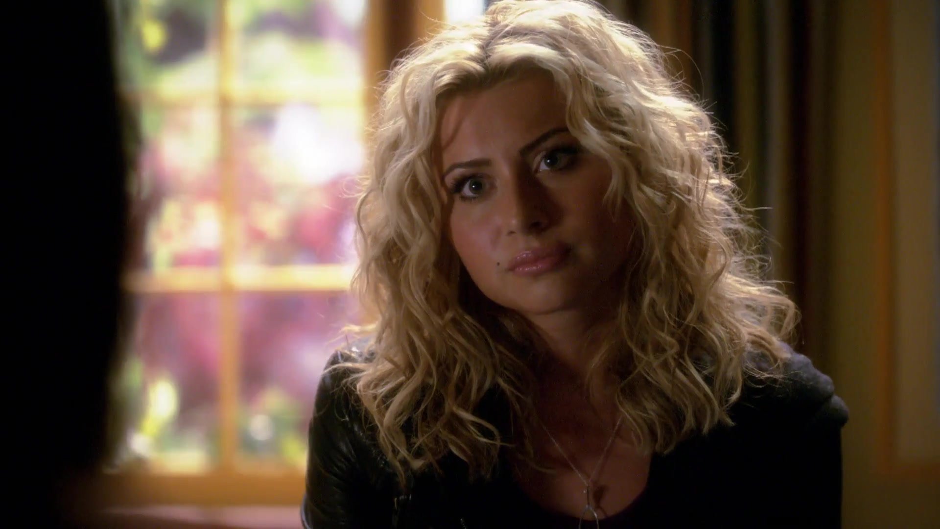 Hellcats-TheMatchGame-1x07-357.JPG