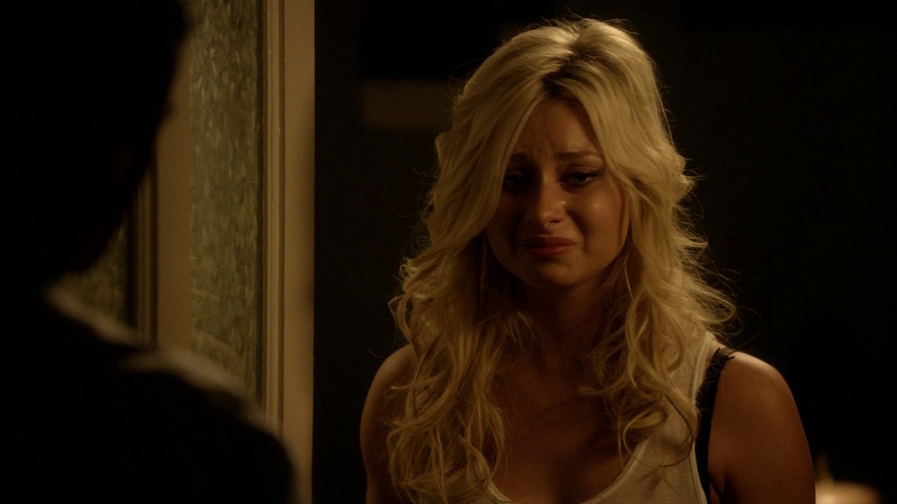8x02_Keep_It_Real_0101.jpg