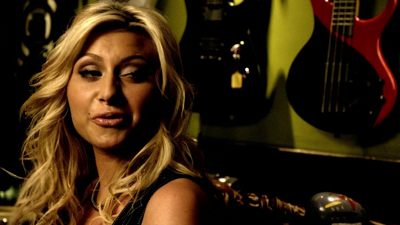 8x02_Keep_It_Real_0146.jpg