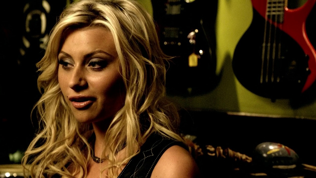 8x02_Keep_It_Real_0149.jpg