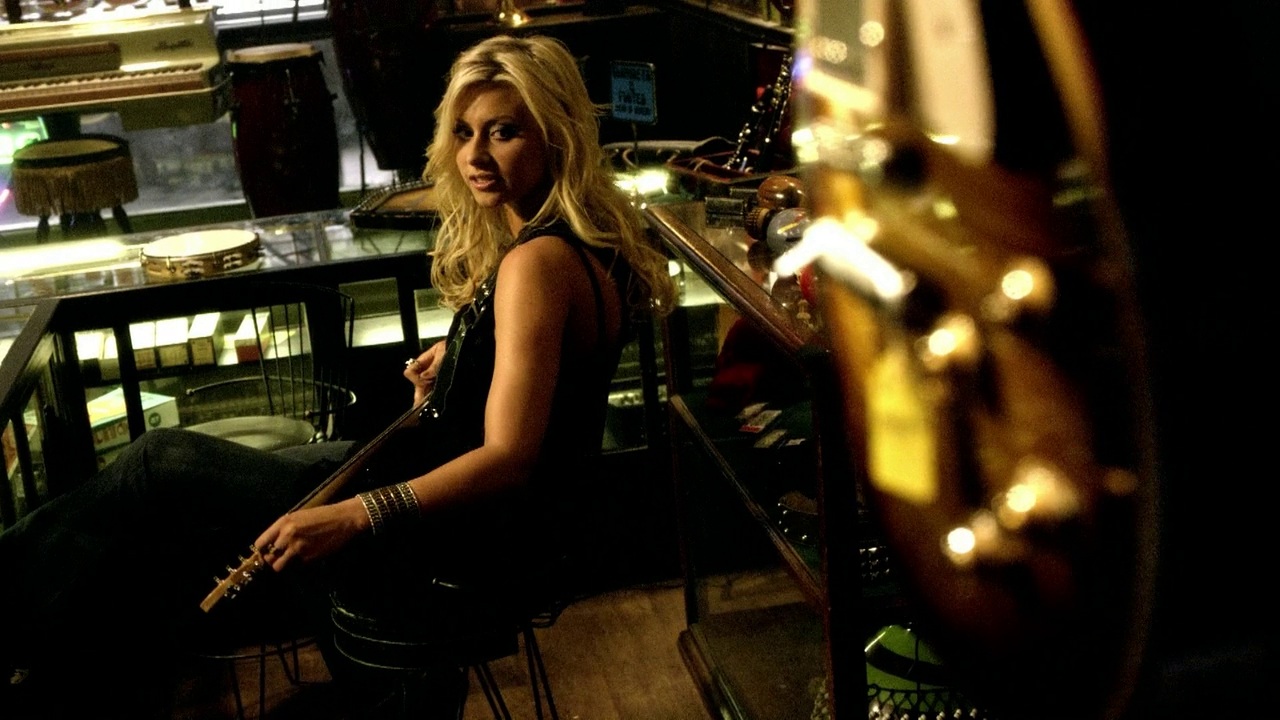 8x02_Keep_It_Real_0169.jpg