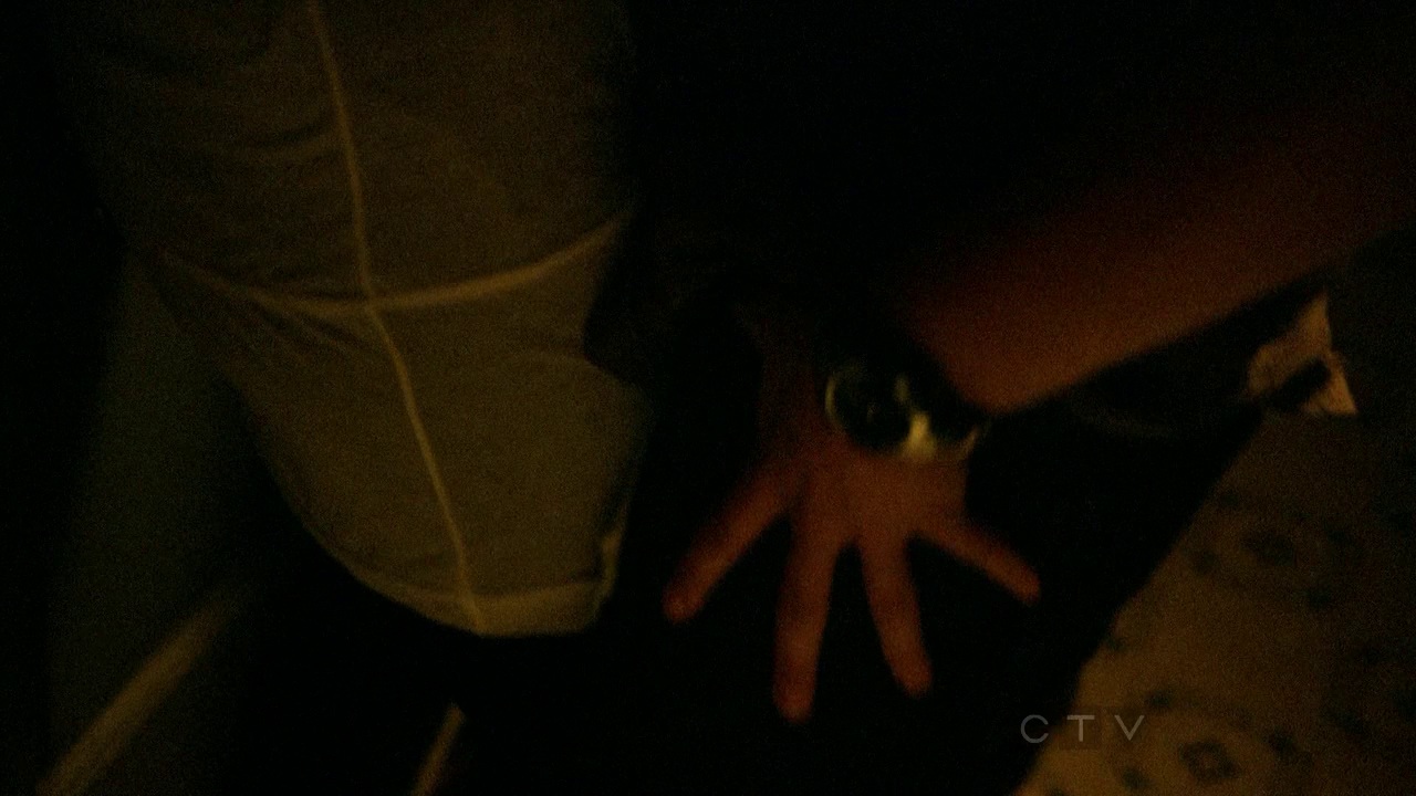 8x02_Keep_It_Real_0321.jpg