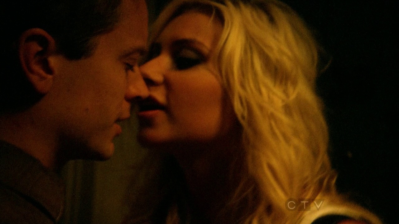 8x02_Keep_It_Real_0334.jpg