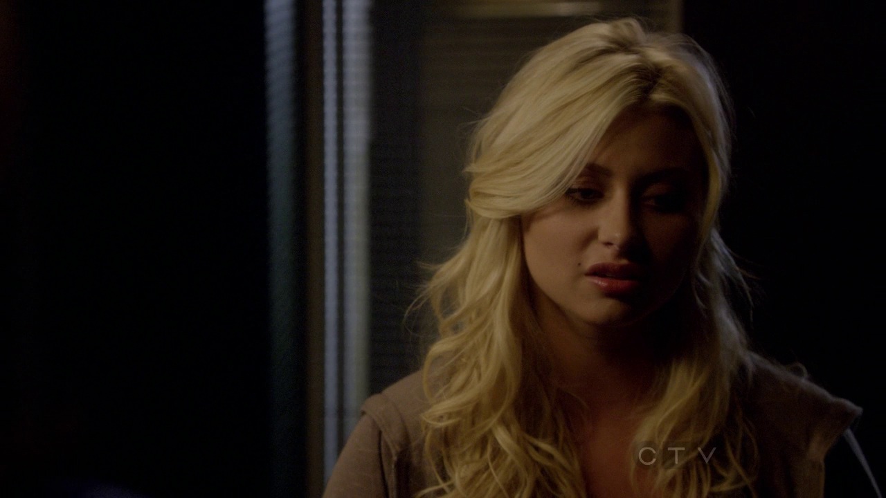 8x02_Keep_It_Real_0356.jpg