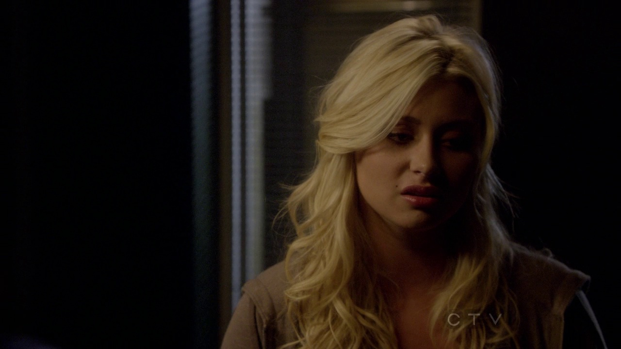 8x02_Keep_It_Real_0357.jpg
