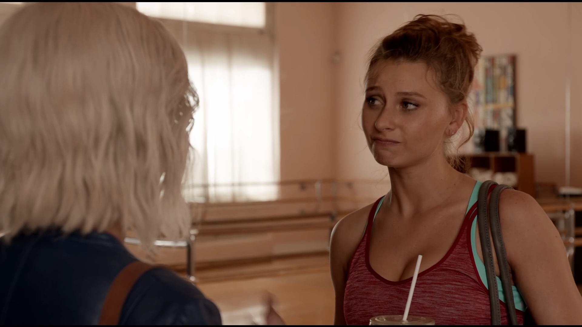 iZombie_2x04_EvenCowgirlsGettheBlackandBlue_0090.jpg