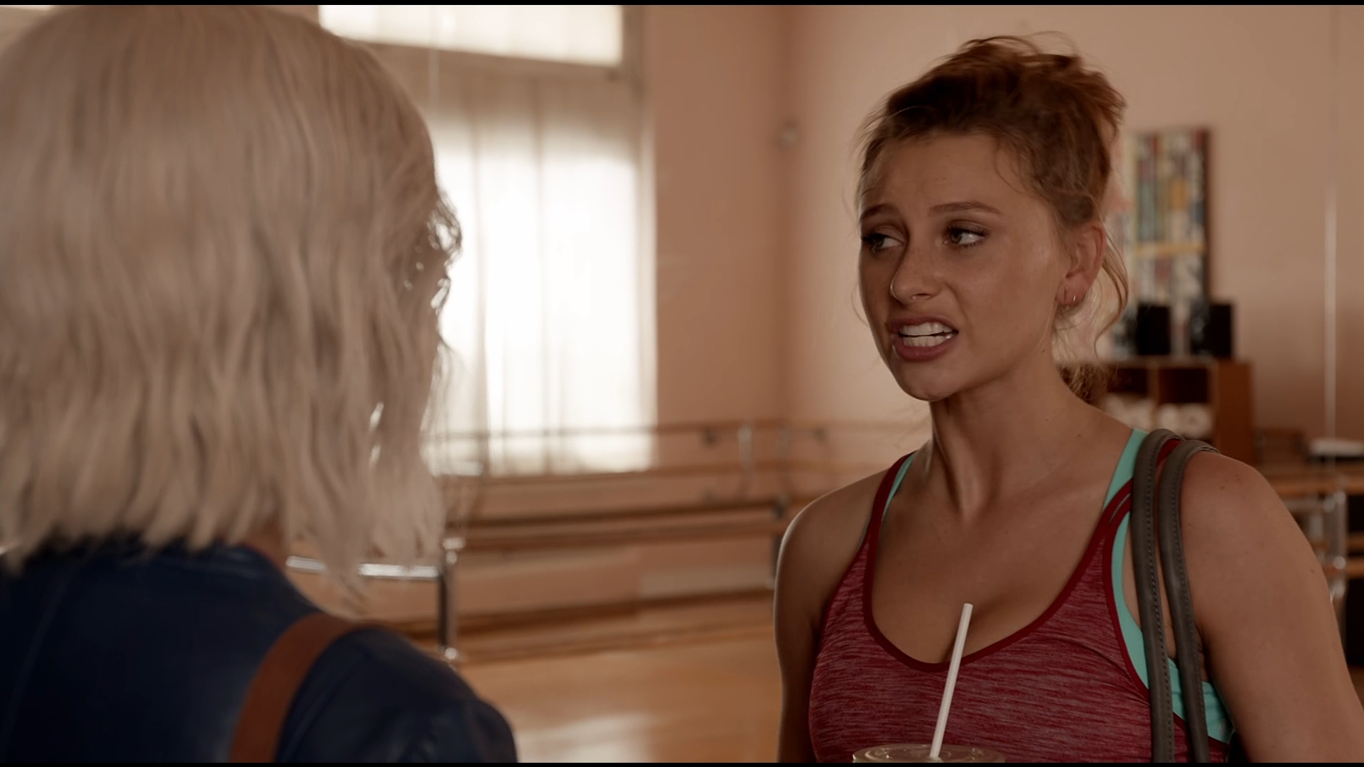 iZombie_2x04_EvenCowgirlsGettheBlackandBlue_0091.jpg
