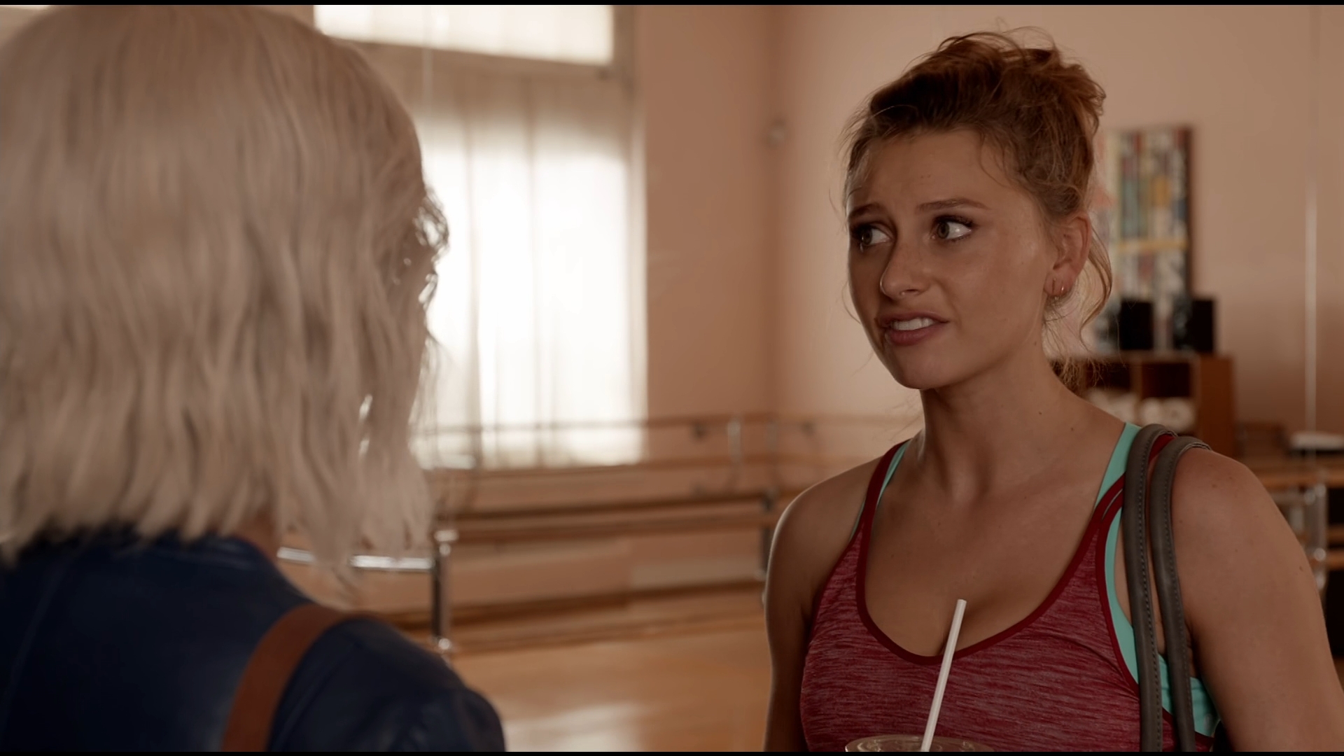iZombie_2x04_EvenCowgirlsGettheBlackandBlue_0092.jpg