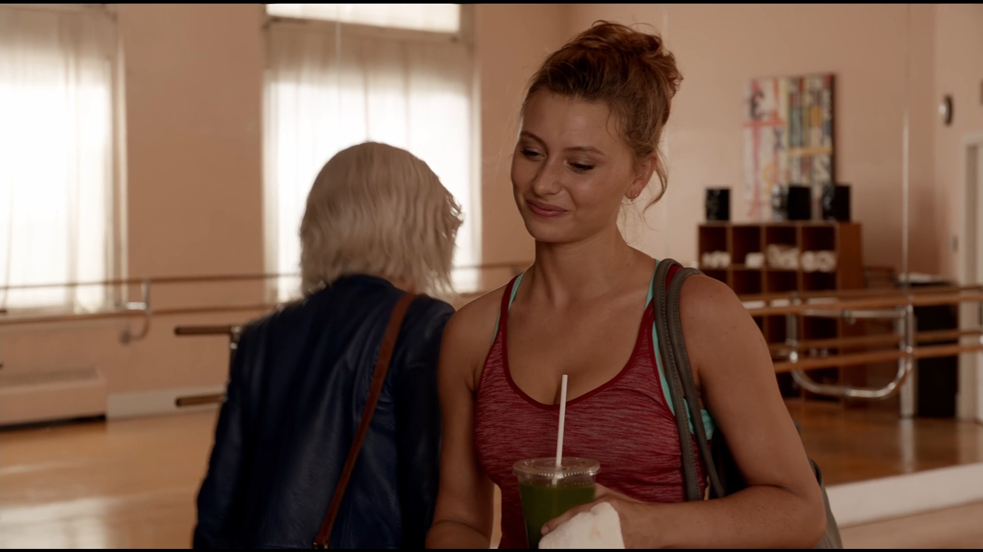 iZombie_2x04_EvenCowgirlsGettheBlackandBlue_0112.jpg