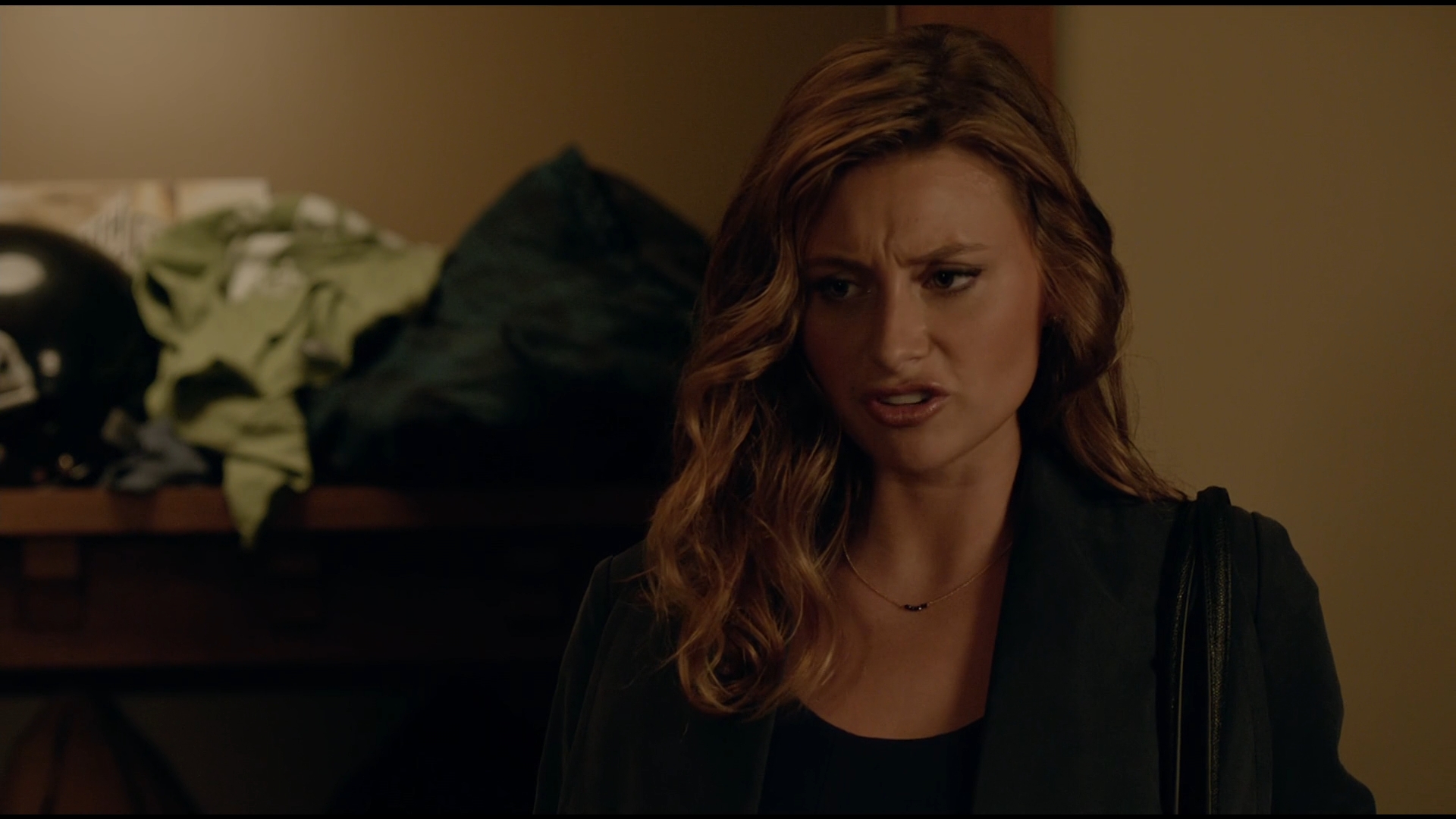 iZombie_2x04_EvenCowgirlsGettheBlackandBlue_0126.jpg