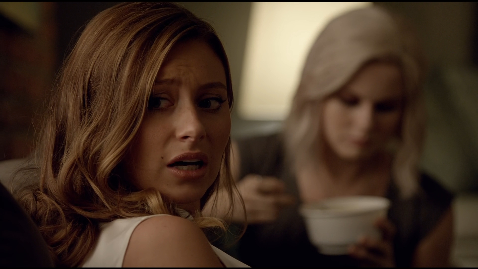 iZombie_2x04_EvenCowgirlsGettheBlackandBlue_0241.jpg