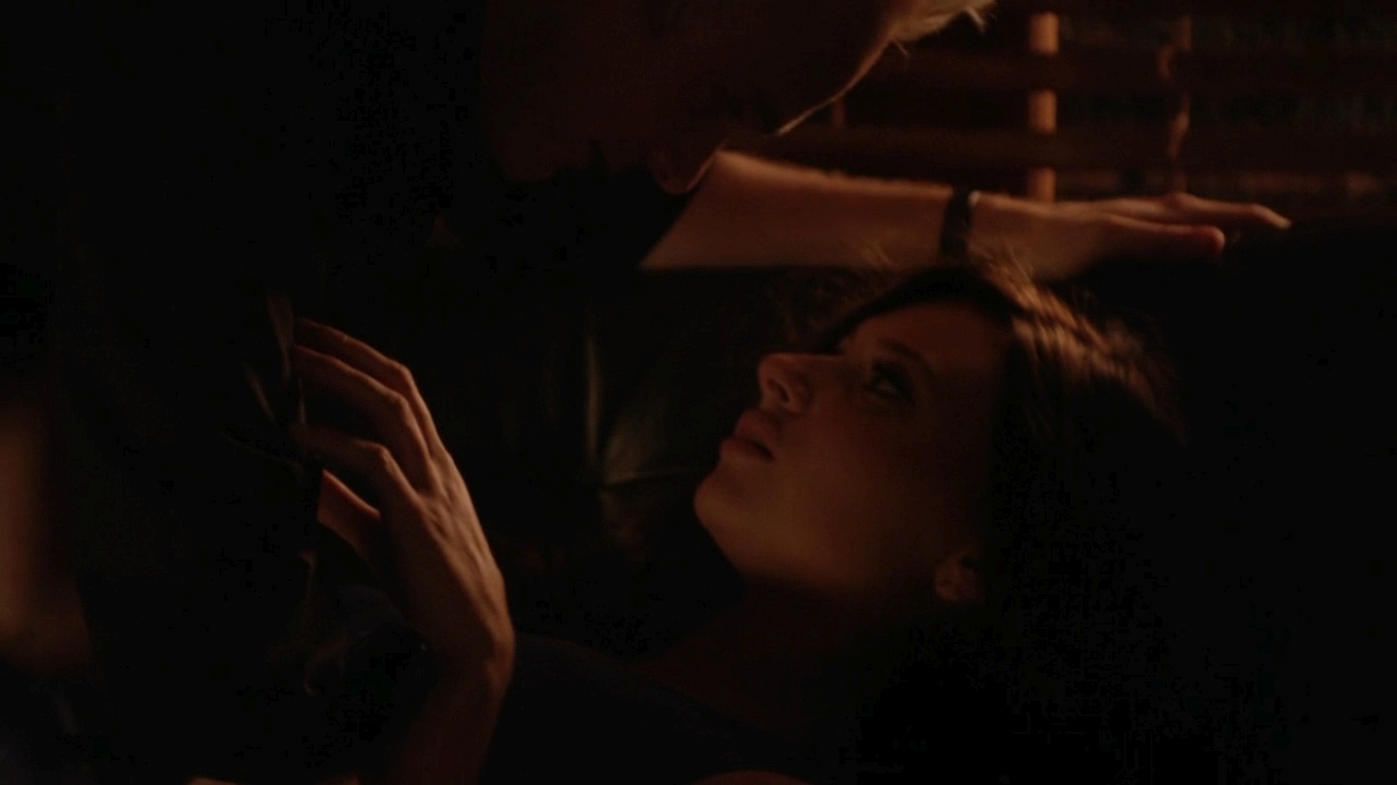 iZombie_2x11_FiftyShadesofGreyMatter_083.jpg
