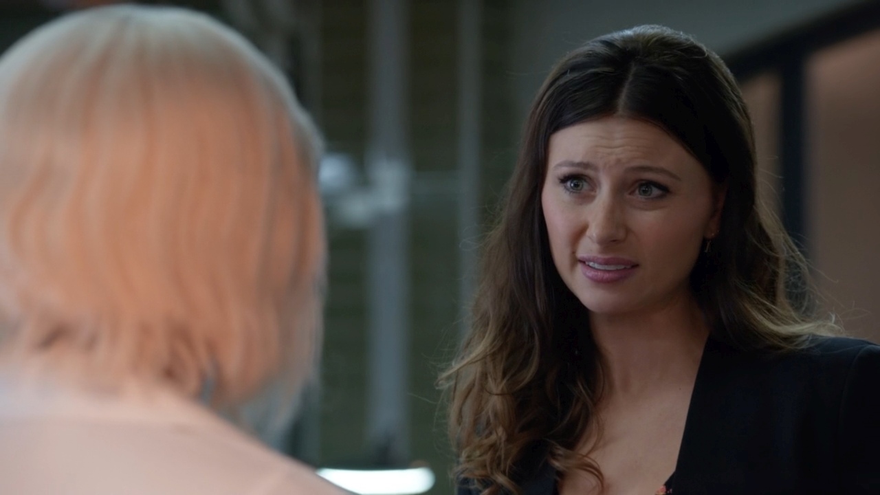 iZombie_2x16_PourSomeSugarZombie_083.jpg