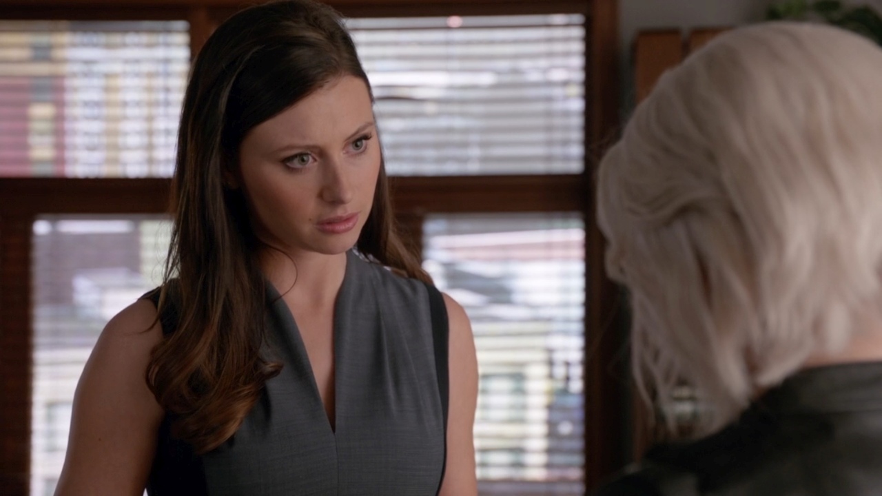 iZombie_2x16_PourSomeSugarZombie_392.jpg