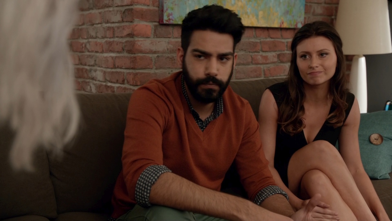iZombie_2x18_DeadBeat_029.jpg