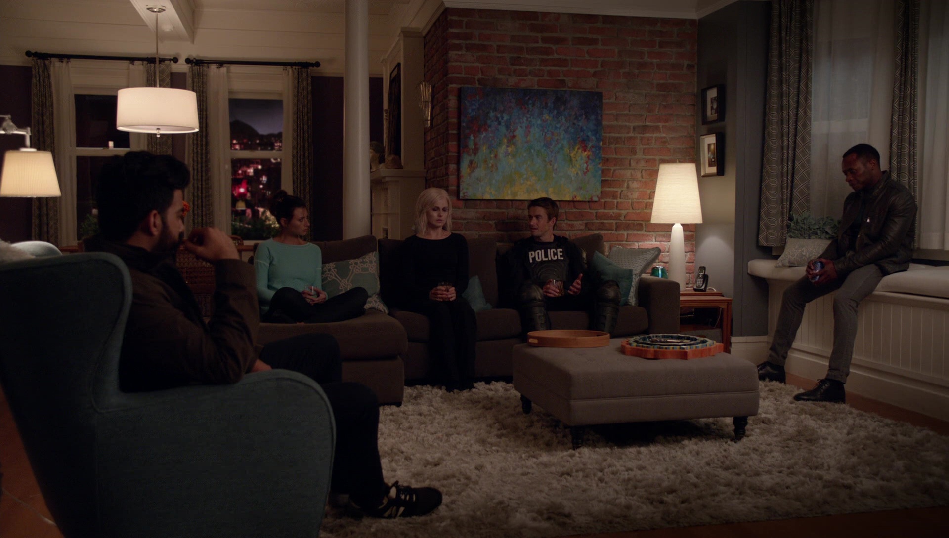 iZombie_3x01HeavenJustGotaLittleBitSmoother_0046.jpg