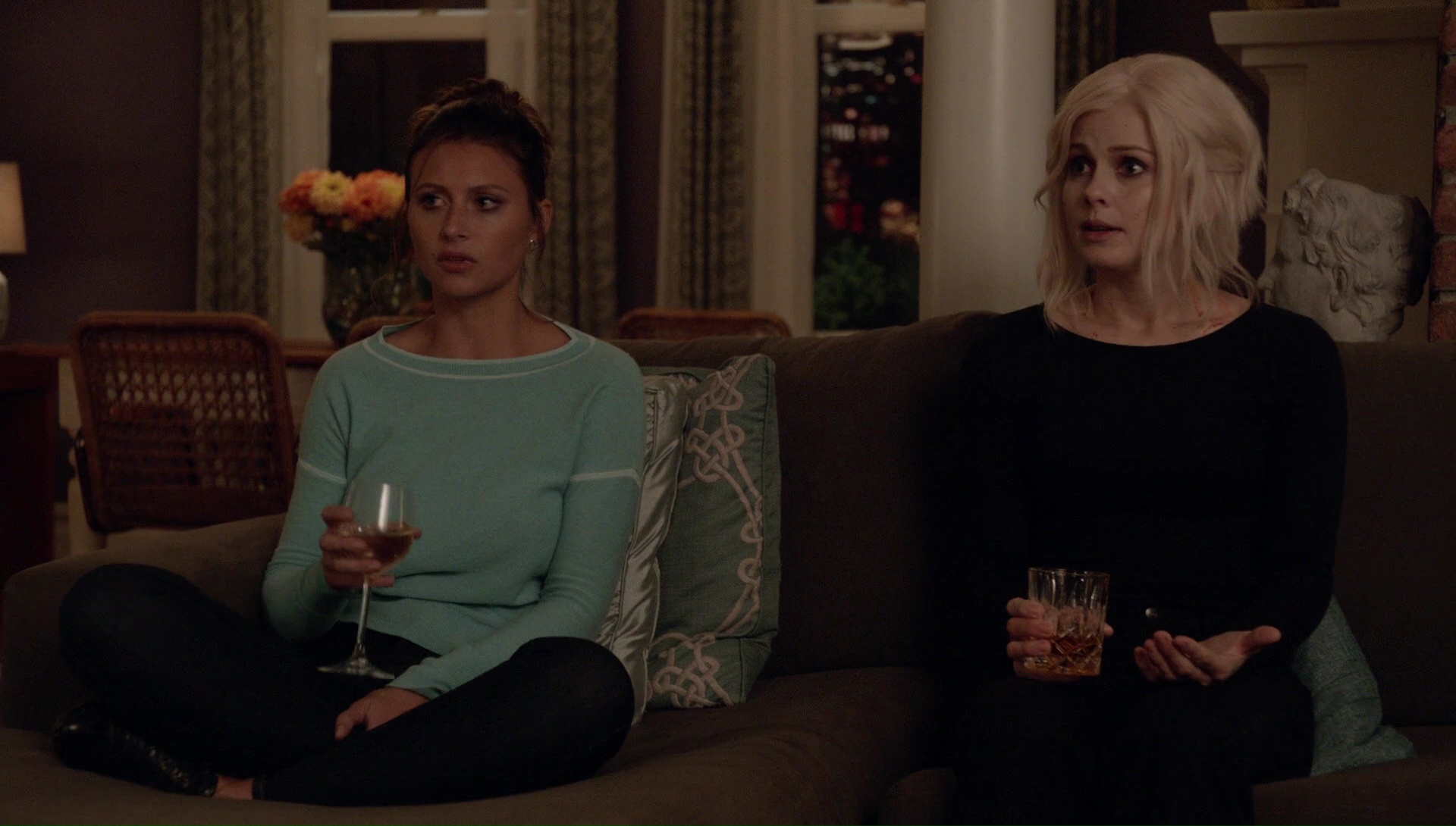 iZombie_3x01HeavenJustGotaLittleBitSmoother_0062.jpg
