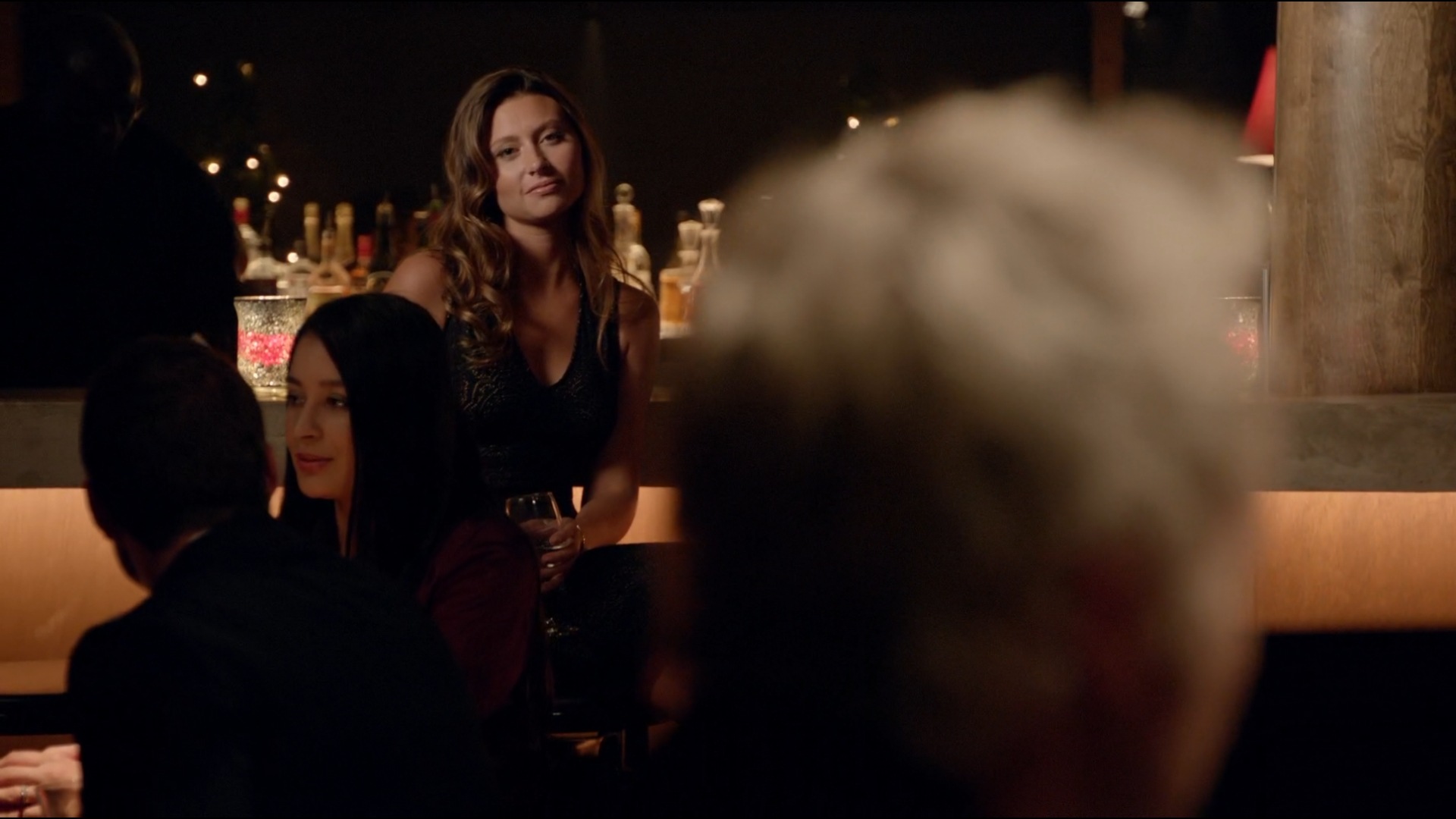 iZombie_3x03EatPrayLiv_0006.jpg