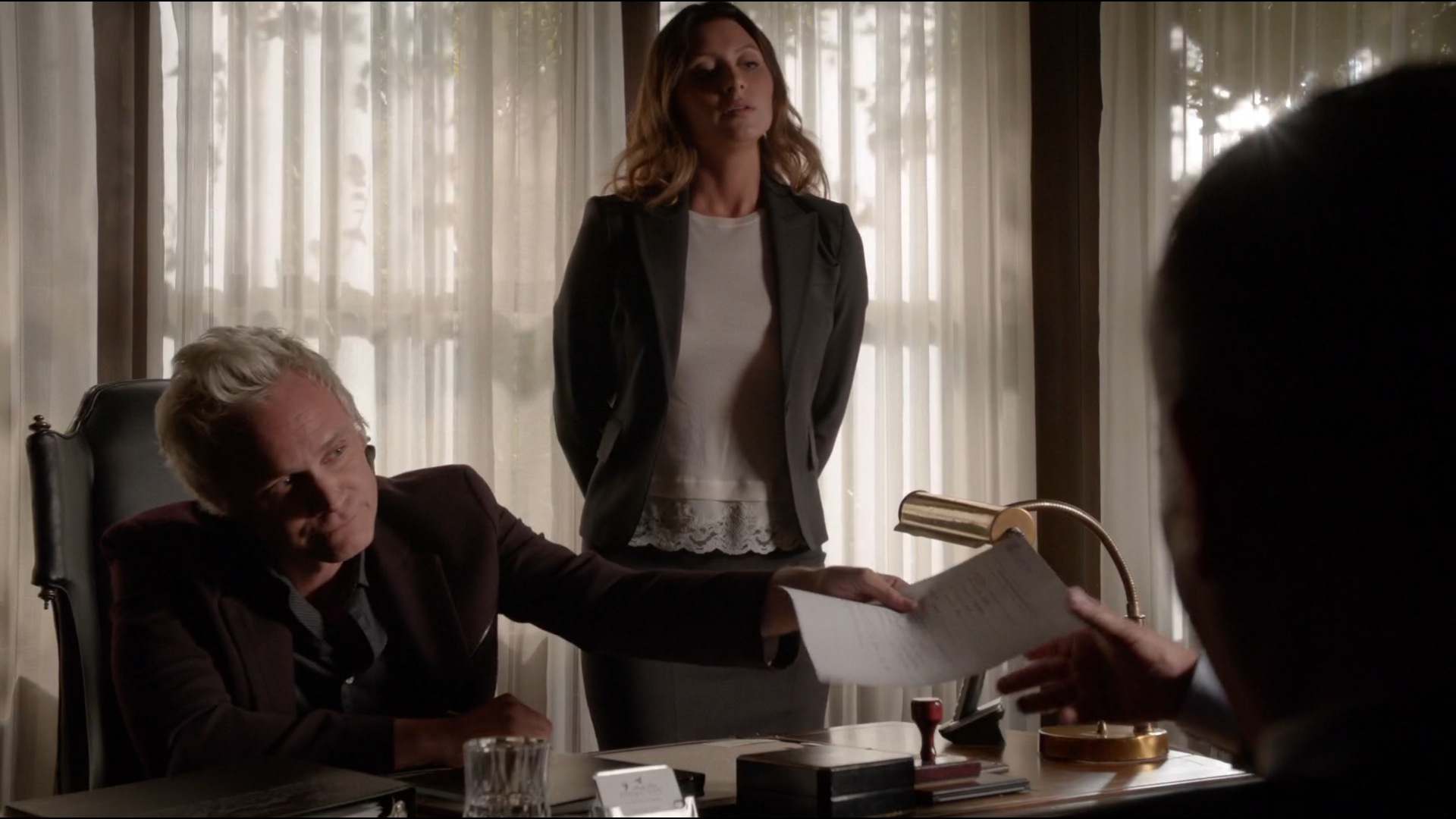 iZombie_3x03EatPrayLiv_0126.jpg