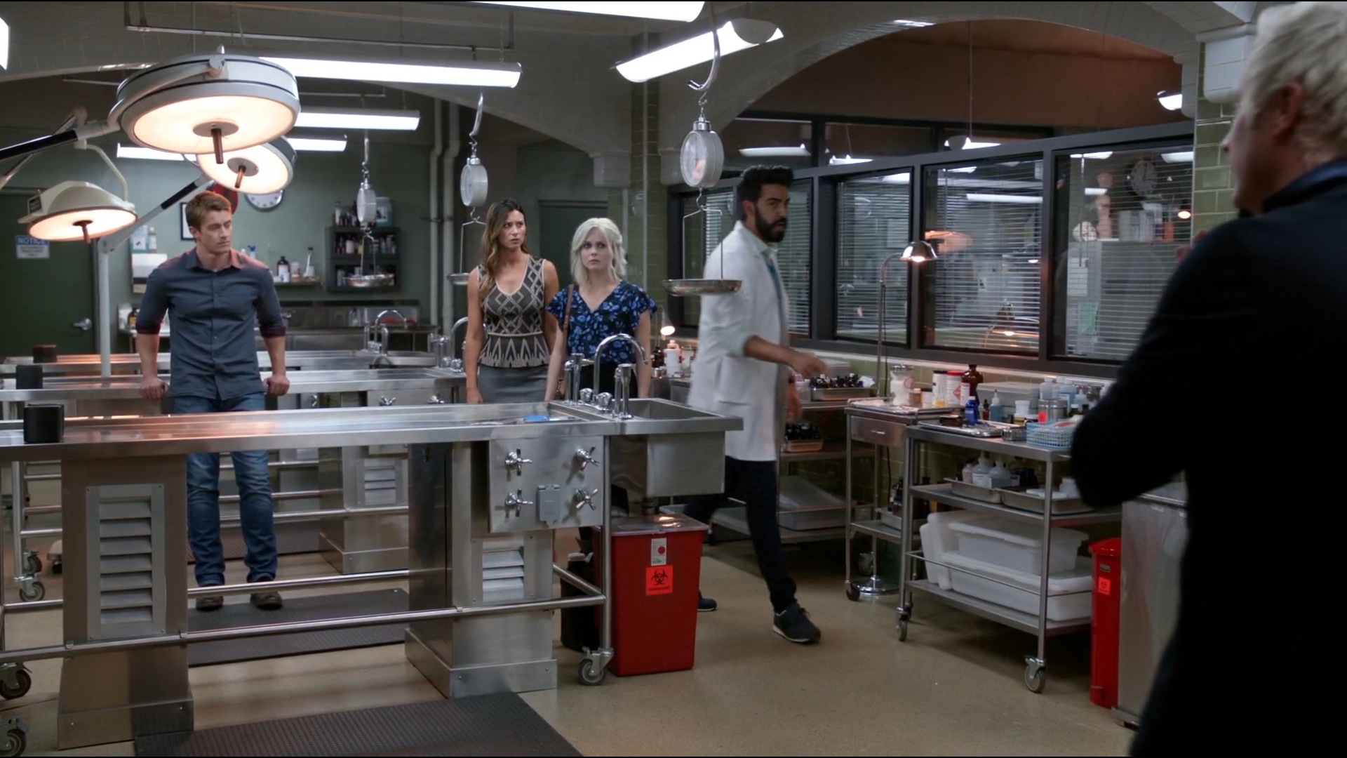 iZombie_3x03EatPrayLiv_0161.jpg