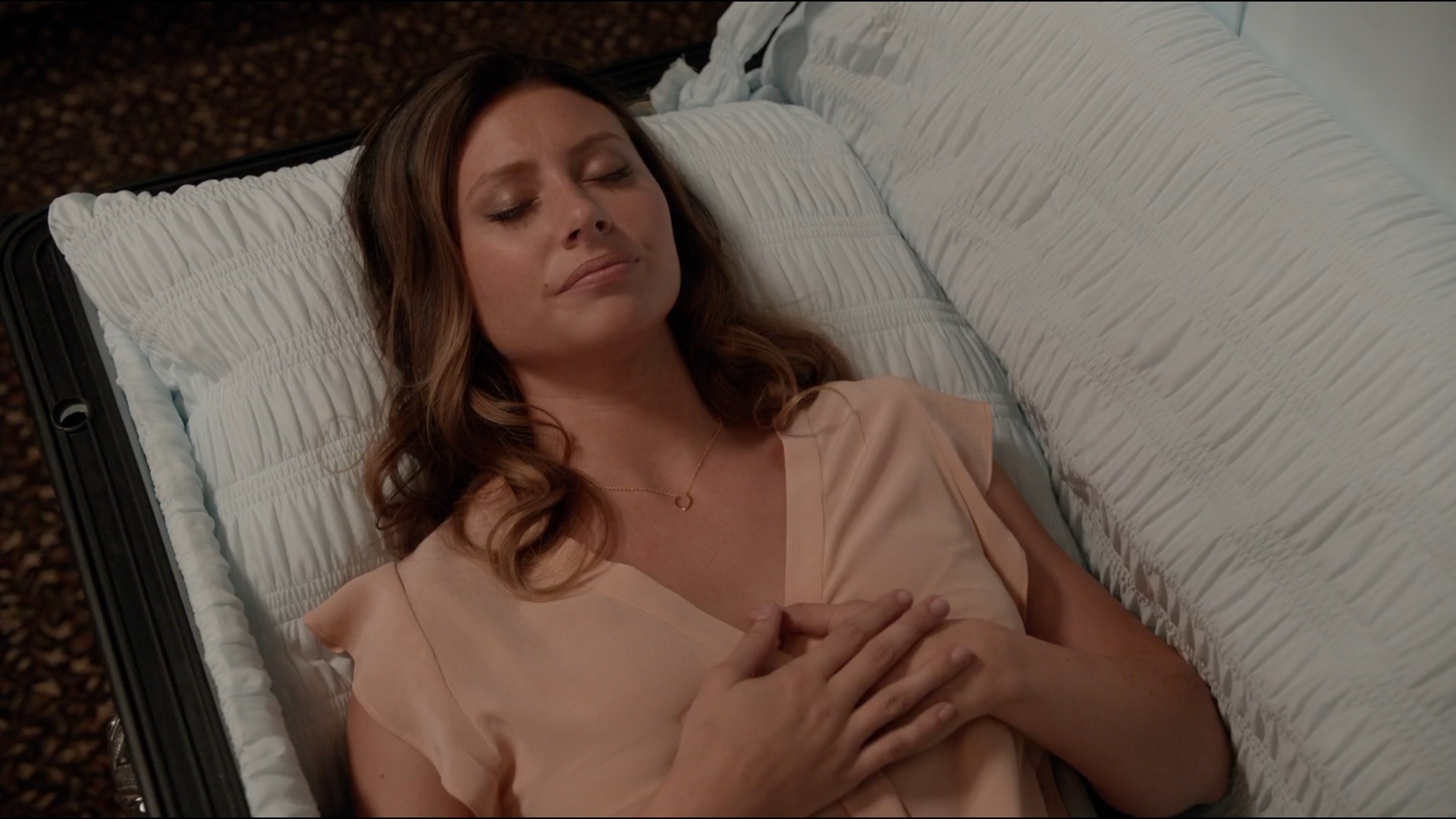 iZombie_3x04WagtheTongueSlowly_0044.jpg