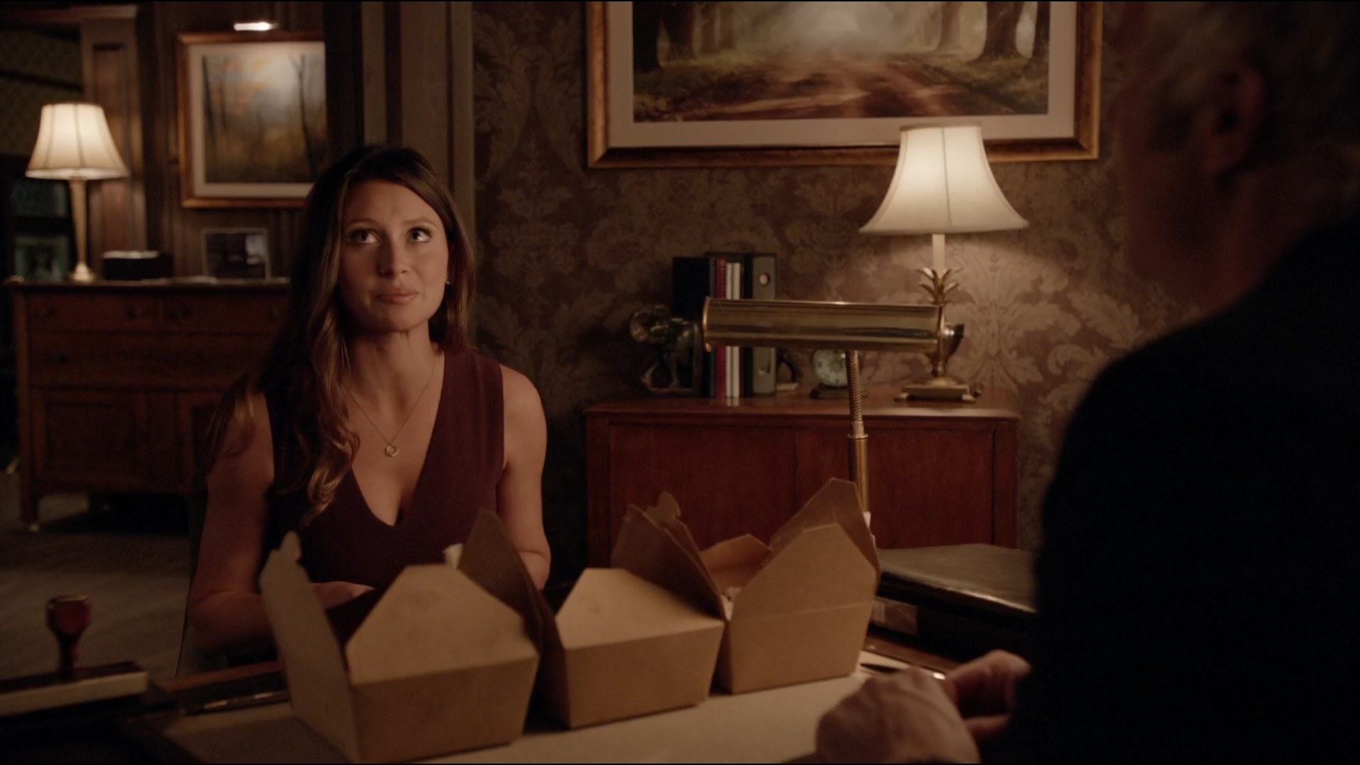 iZombie_3x06_SomeLikeitHotMess_0236.jpg