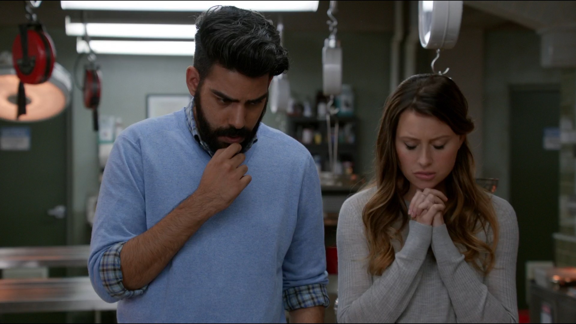 iZombie_3x06_SomeLikeitHotMess_0431.jpg