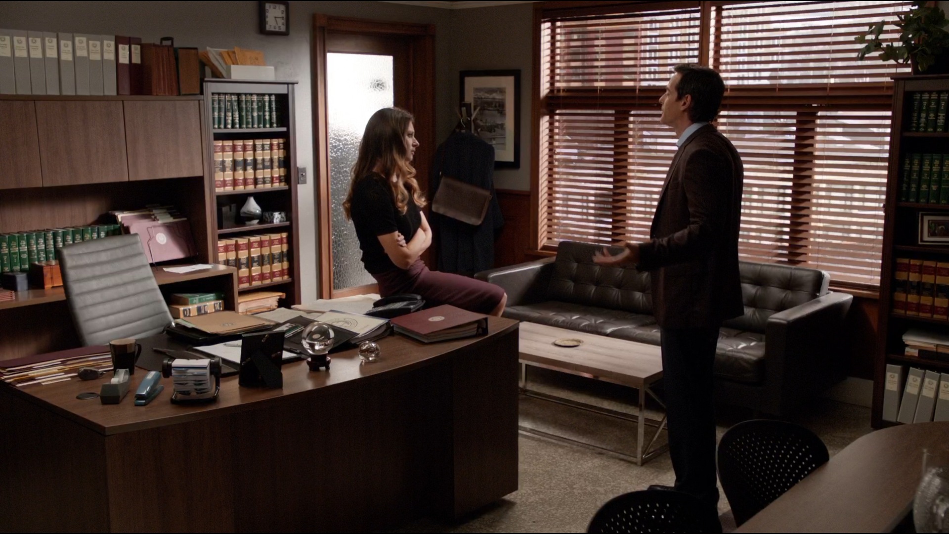 iZombie_3x07_DirtNapTime_0036.jpg