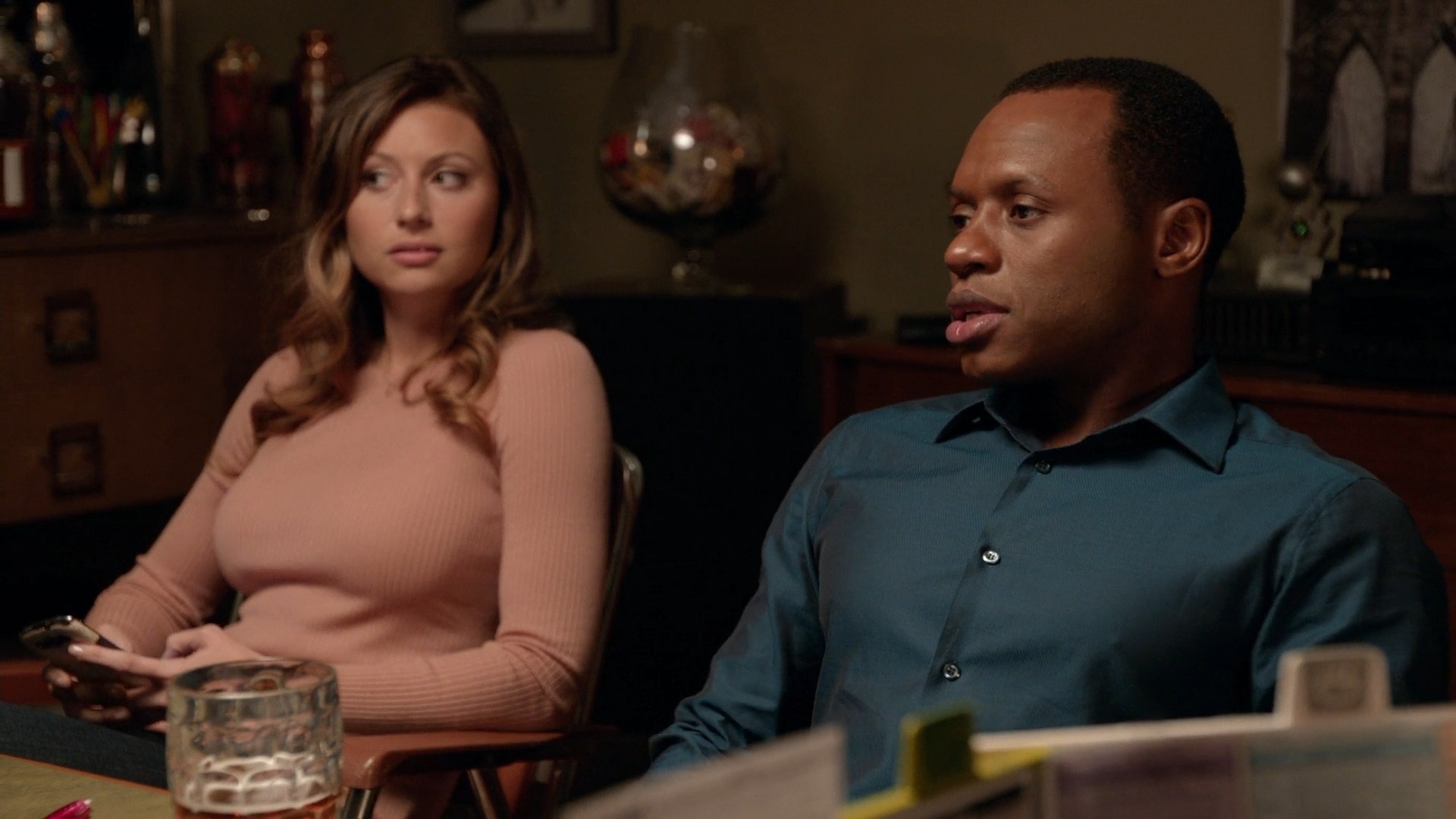 iZombie_3x09_Twenty-SidedDie_0041.jpg