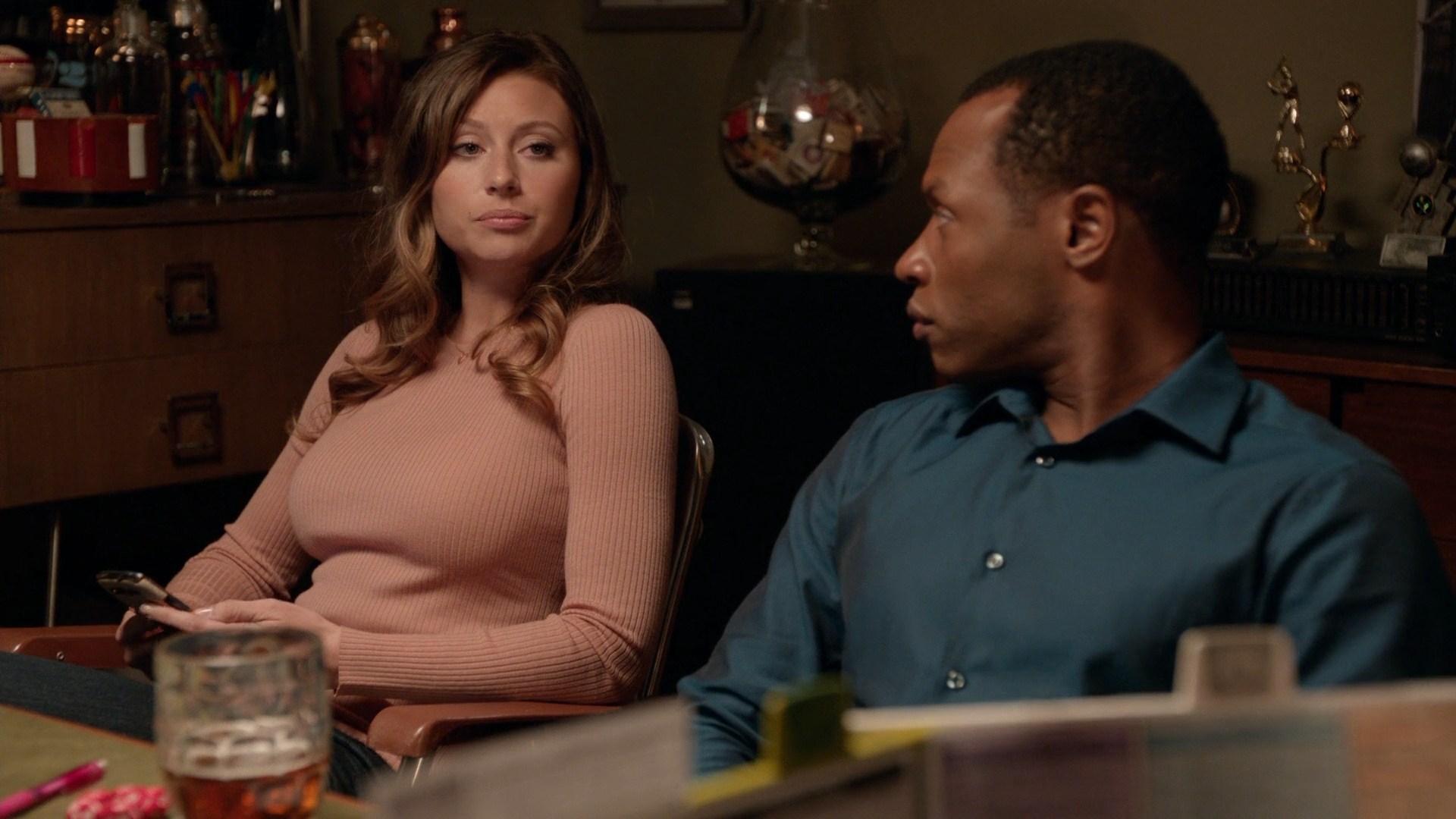 iZombie_3x09_Twenty-SidedDie_0047.jpg