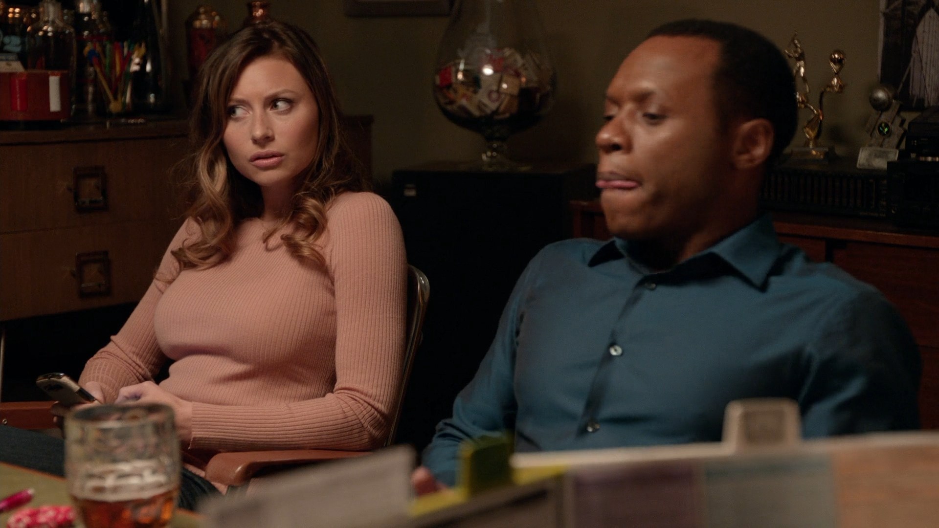iZombie_3x09_Twenty-SidedDie_0064.jpg