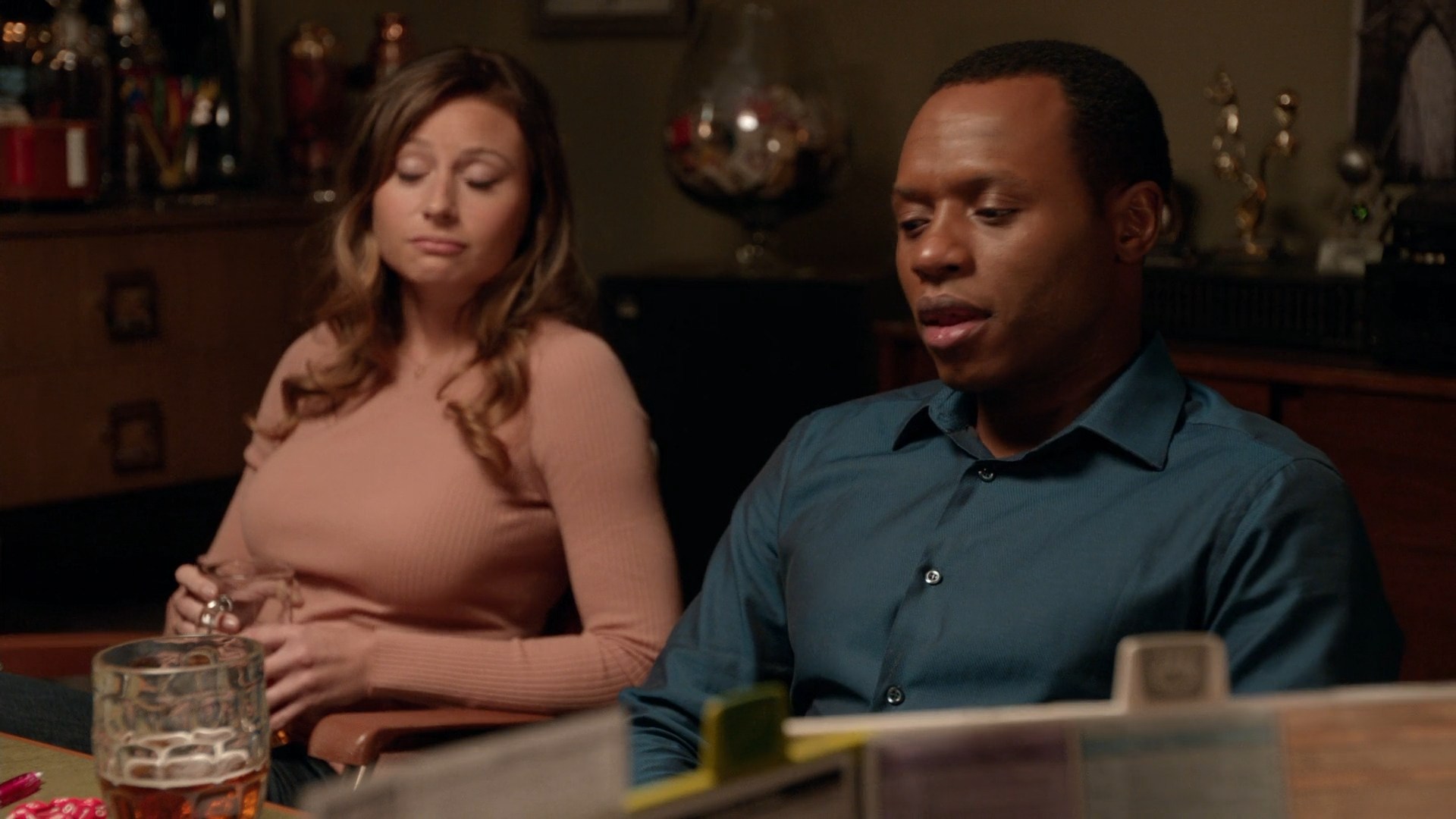 iZombie_3x09_Twenty-SidedDie_0069.jpg