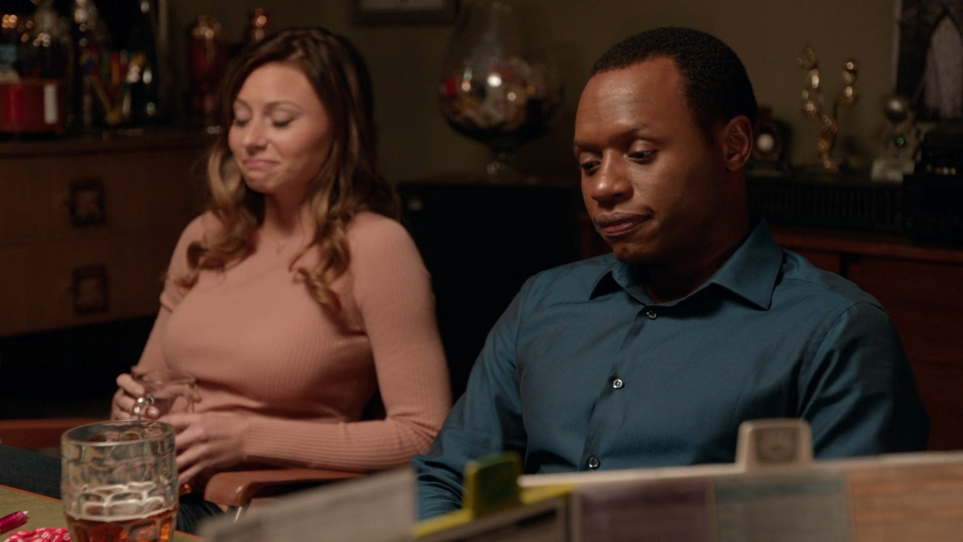 iZombie_3x09_Twenty-SidedDie_0070.jpg