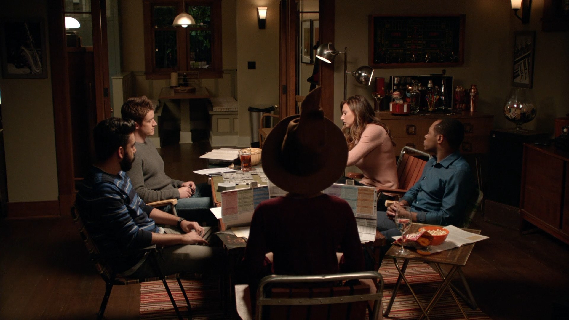iZombie_3x09_Twenty-SidedDie_0092.jpg