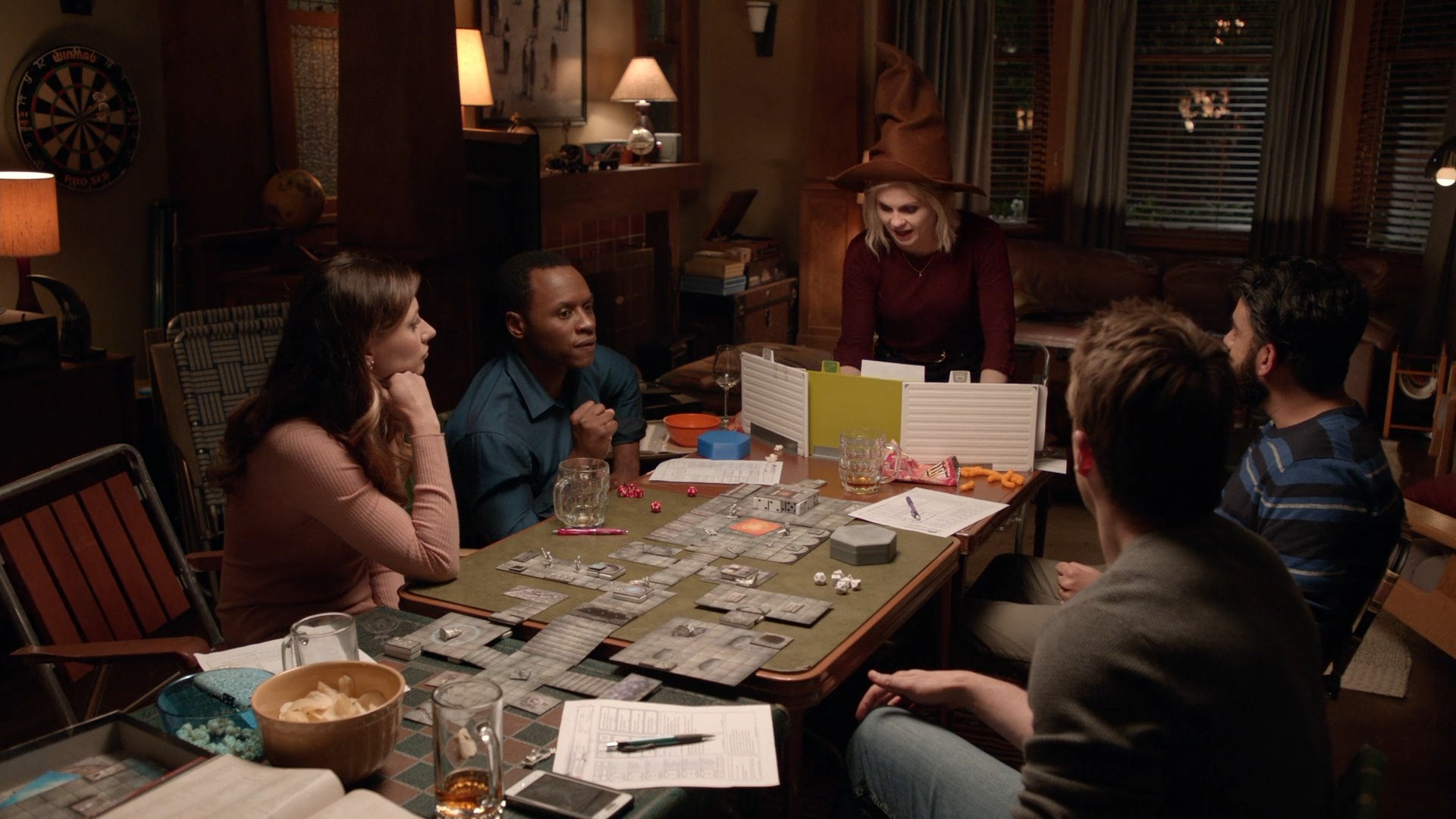 iZombie_3x09_Twenty-SidedDie_0129.jpg