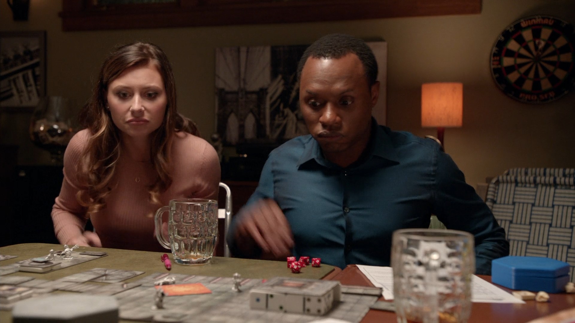 iZombie_3x09_Twenty-SidedDie_0130.jpg