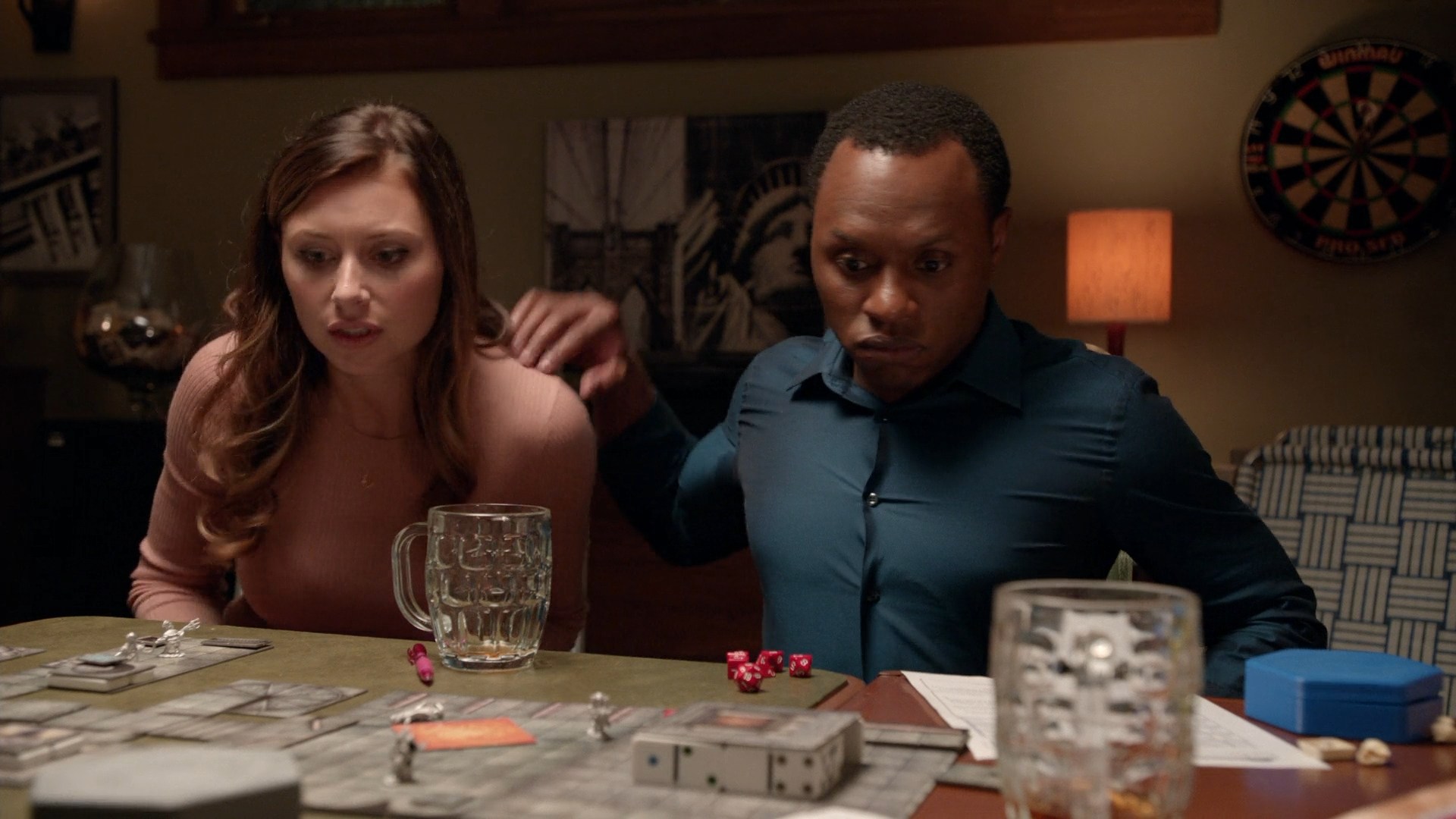 iZombie_3x09_Twenty-SidedDie_0131.jpg