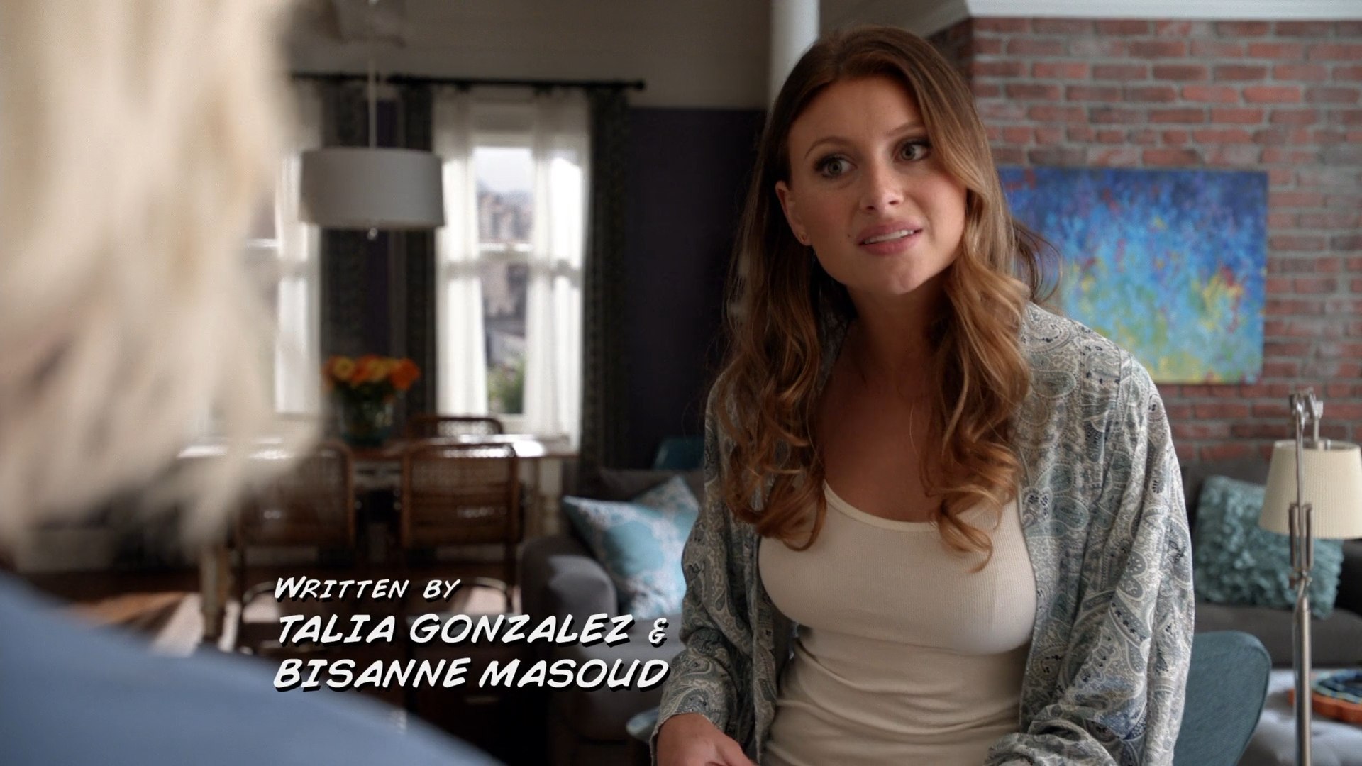iZombie_3x10_ReturnoftheDeadGuy_0102.jpg