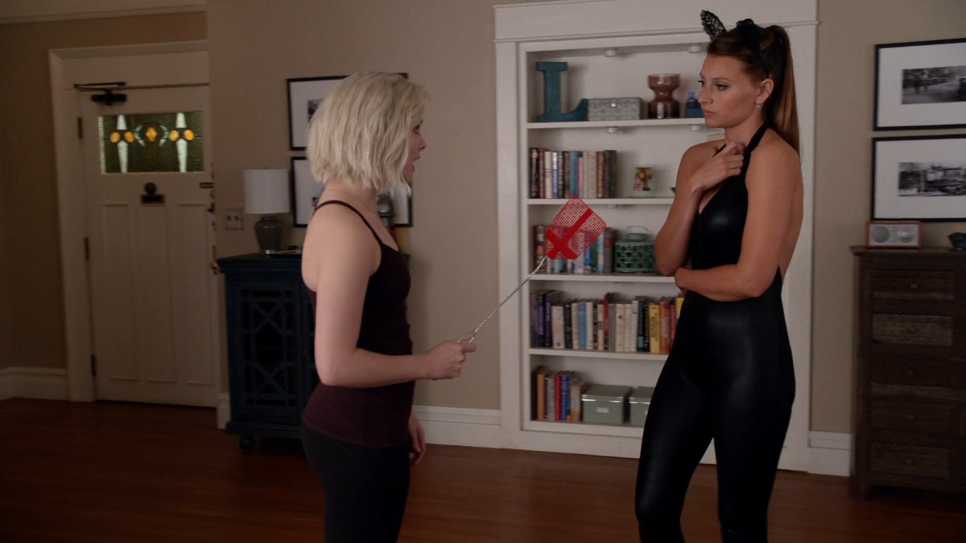 iZombie_3x10_ReturnoftheDeadGuy_0134.jpg