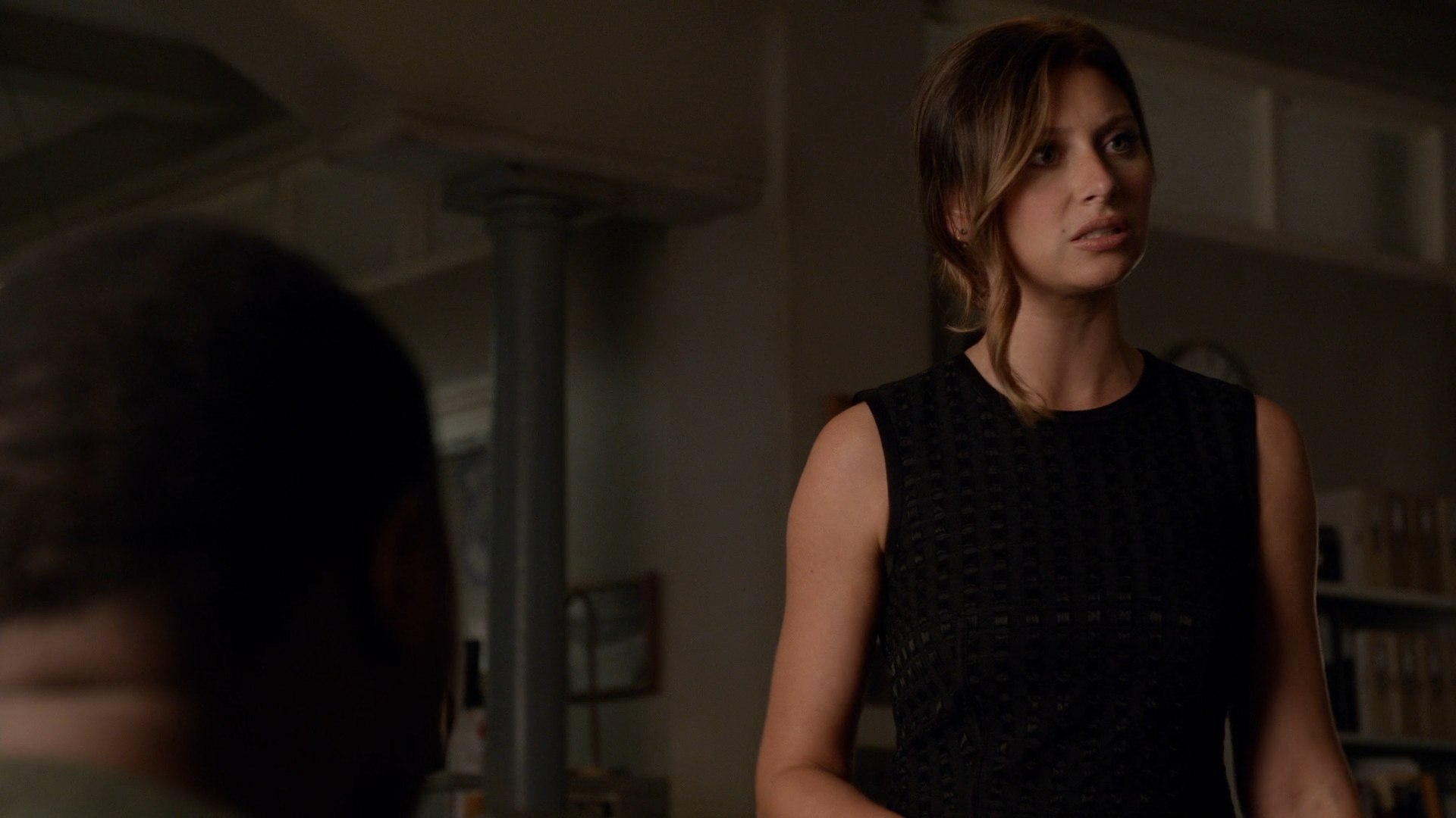 iZombie_3x10_ReturnoftheDeadGuy_0335.jpg
