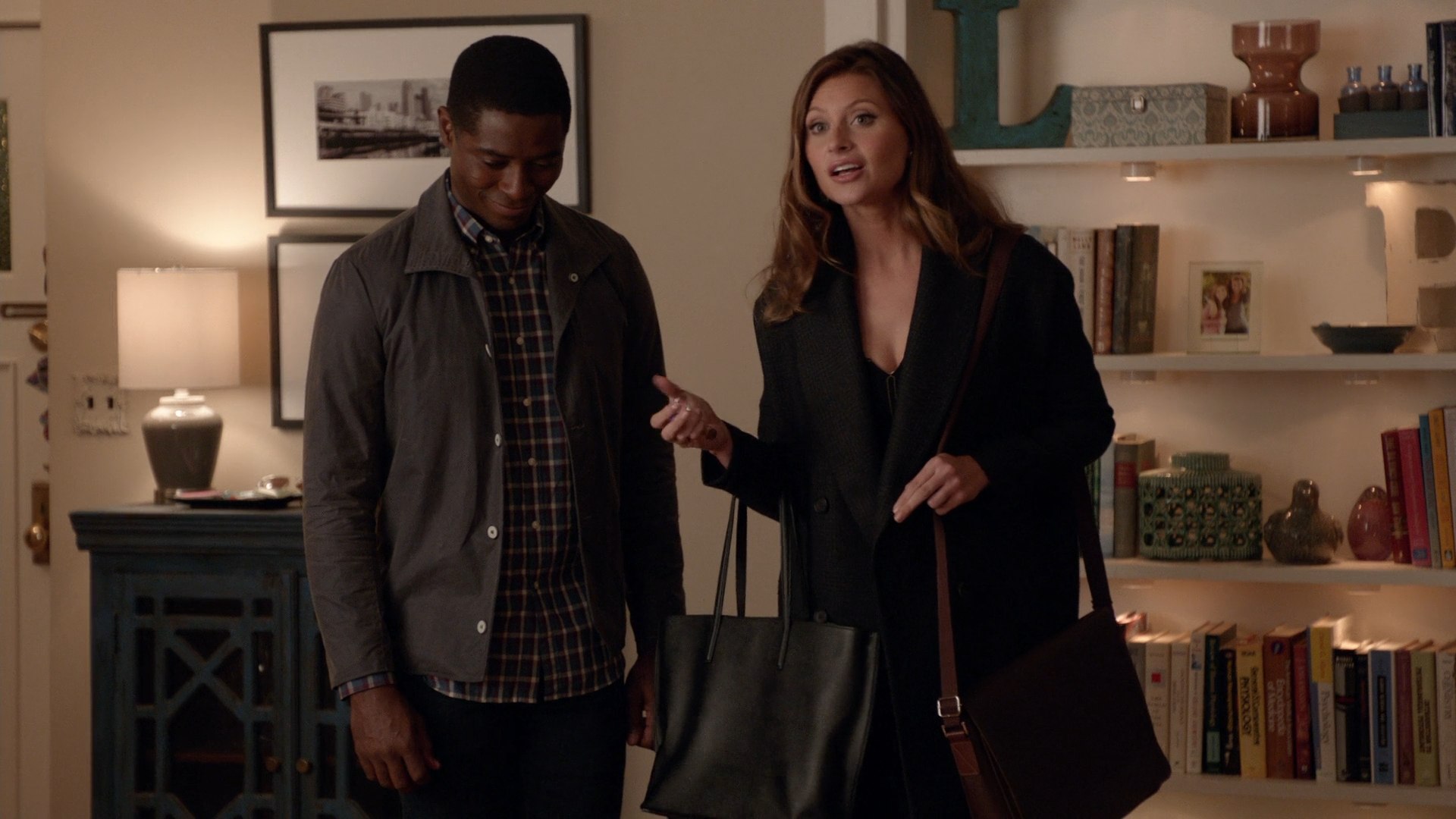 iZombie_3x10_ReturnoftheDeadGuy_0395.jpg