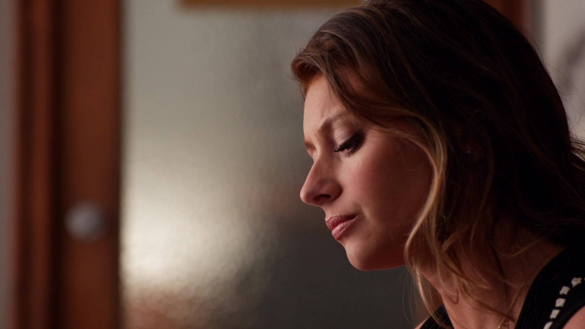 iZombie_3x11_ConspiracyWeary_0048.jpg