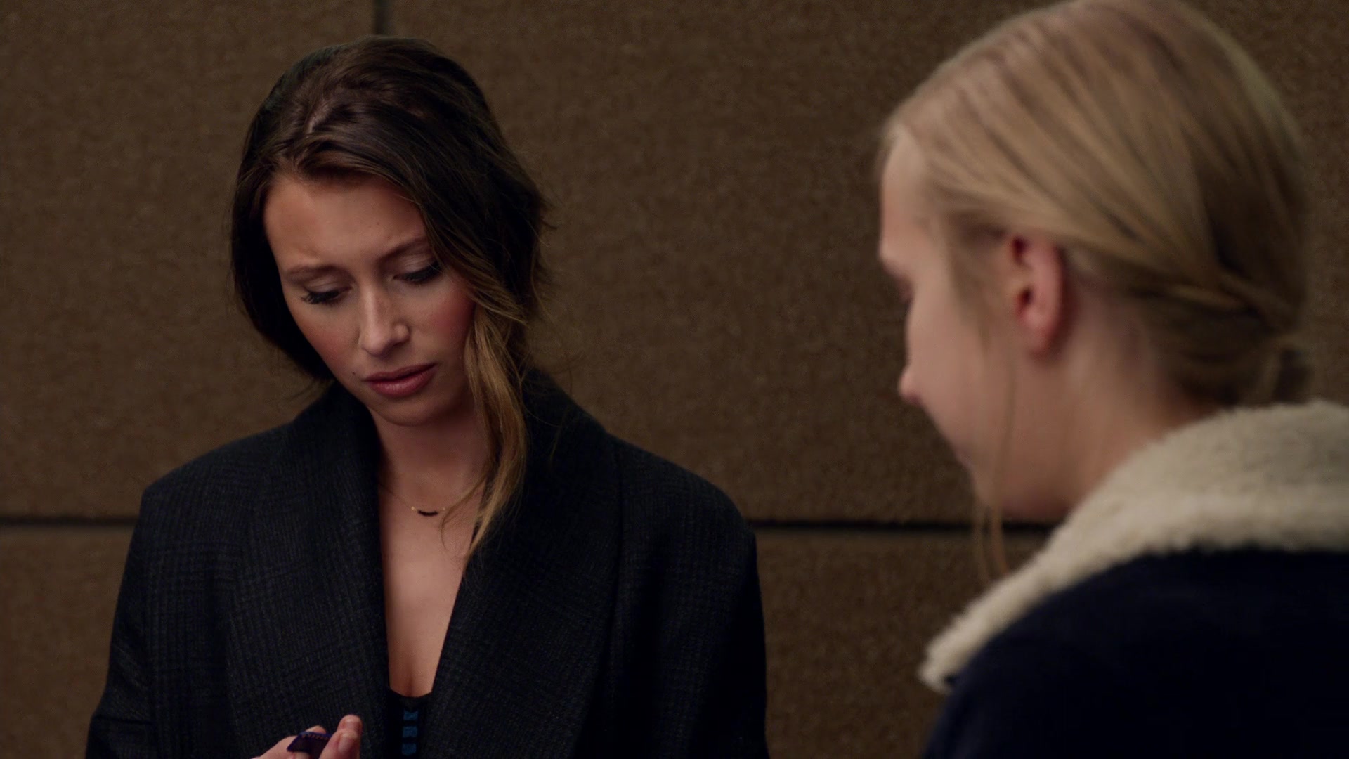 iZombie_3x11_ConspiracyWeary_0154.jpg