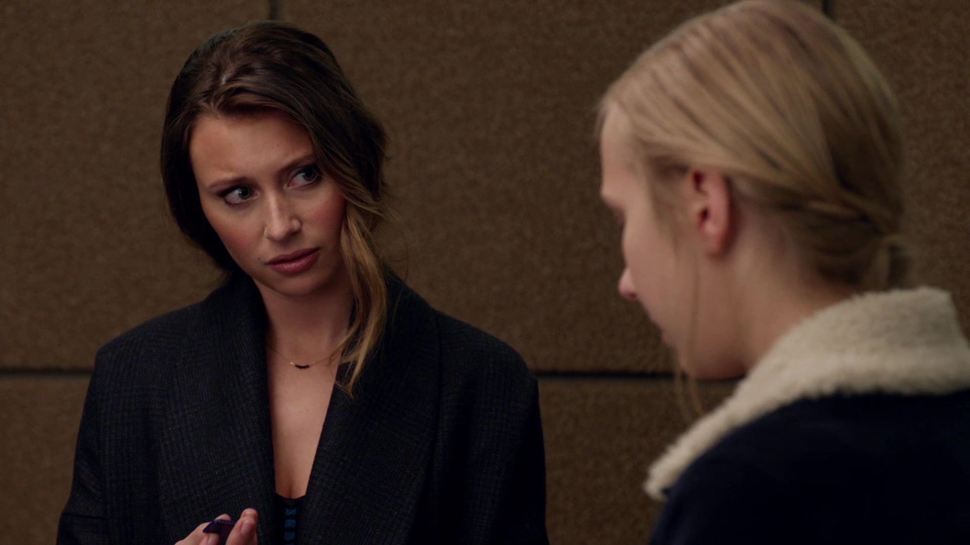 iZombie_3x11_ConspiracyWeary_0155.jpg