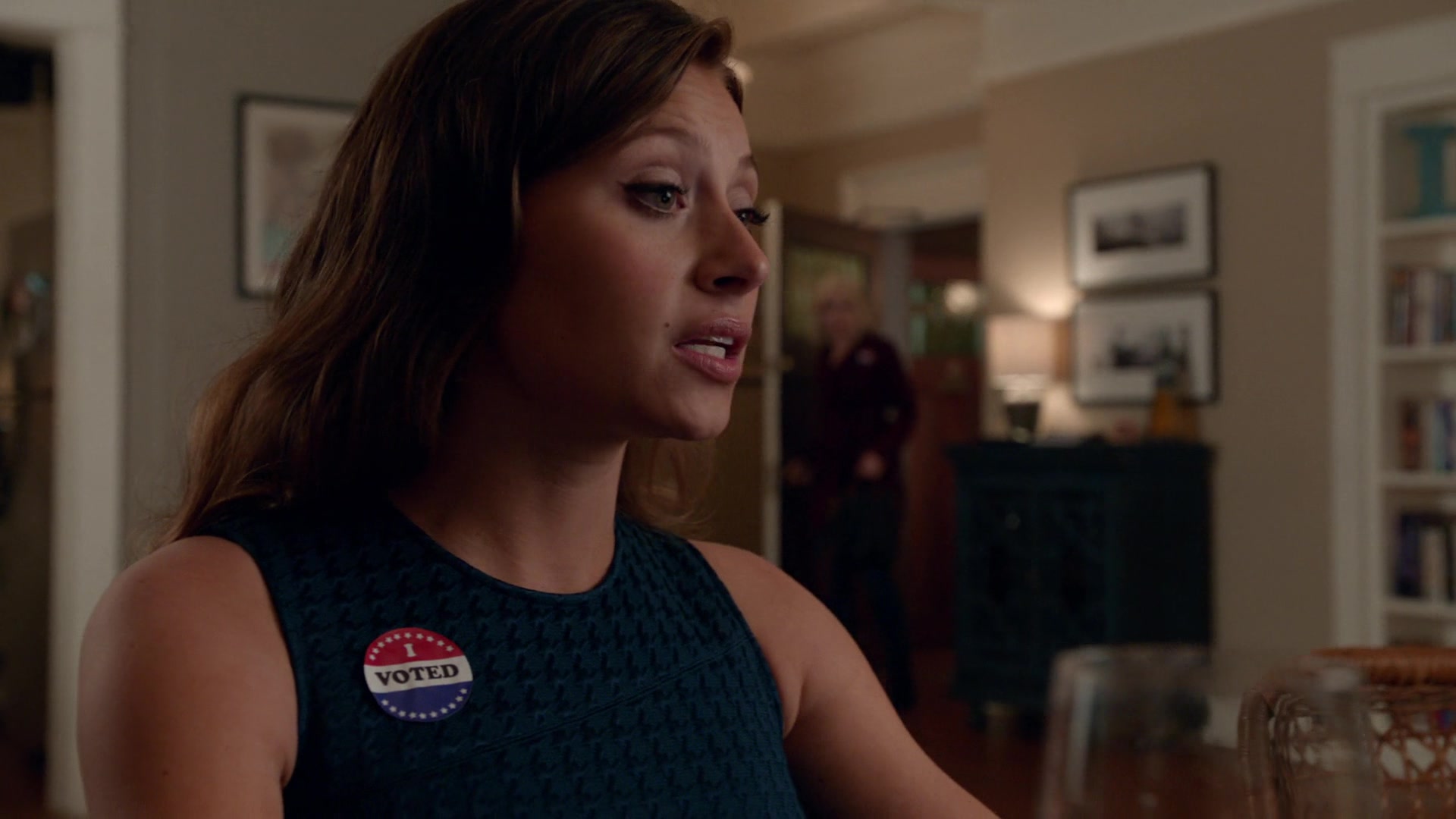 iZombie_3x11_ConspiracyWeary_0168.jpg